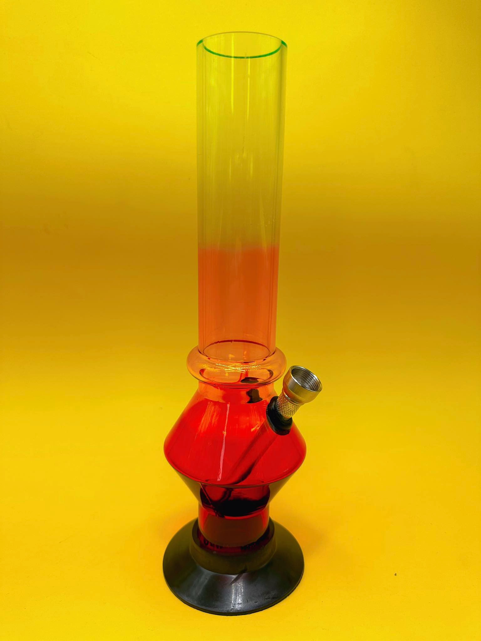 Medium Acrylic Bong (26 cm.) (5)