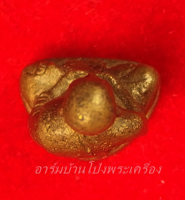 หลวงปู่บุญ วัดดอนเสลา รูปหล่อ เนื้อทองเหลือง อุดกริ่ง(องค์ที่3)