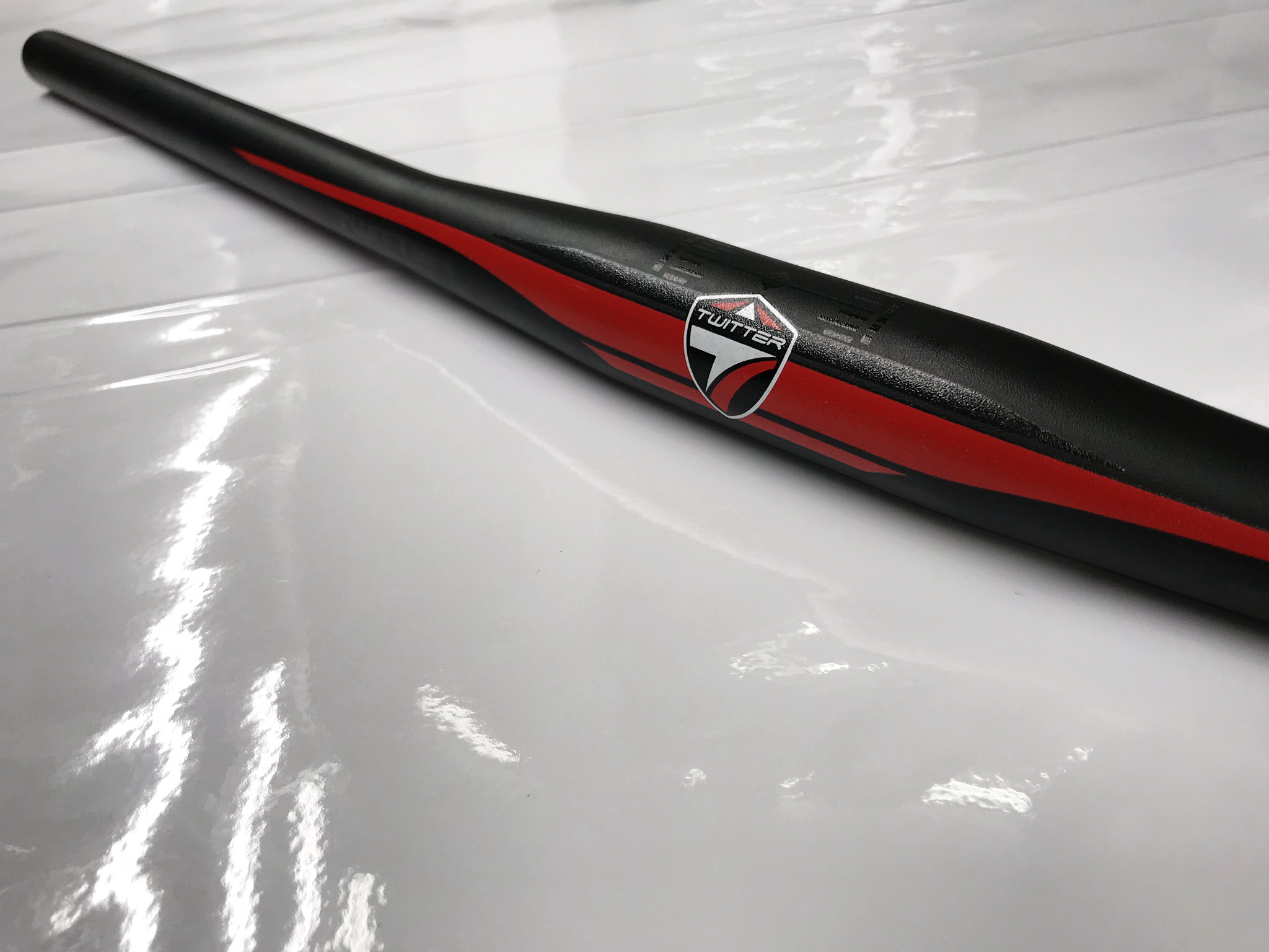 แฮนจักรยานเสือภูเขา Twitter