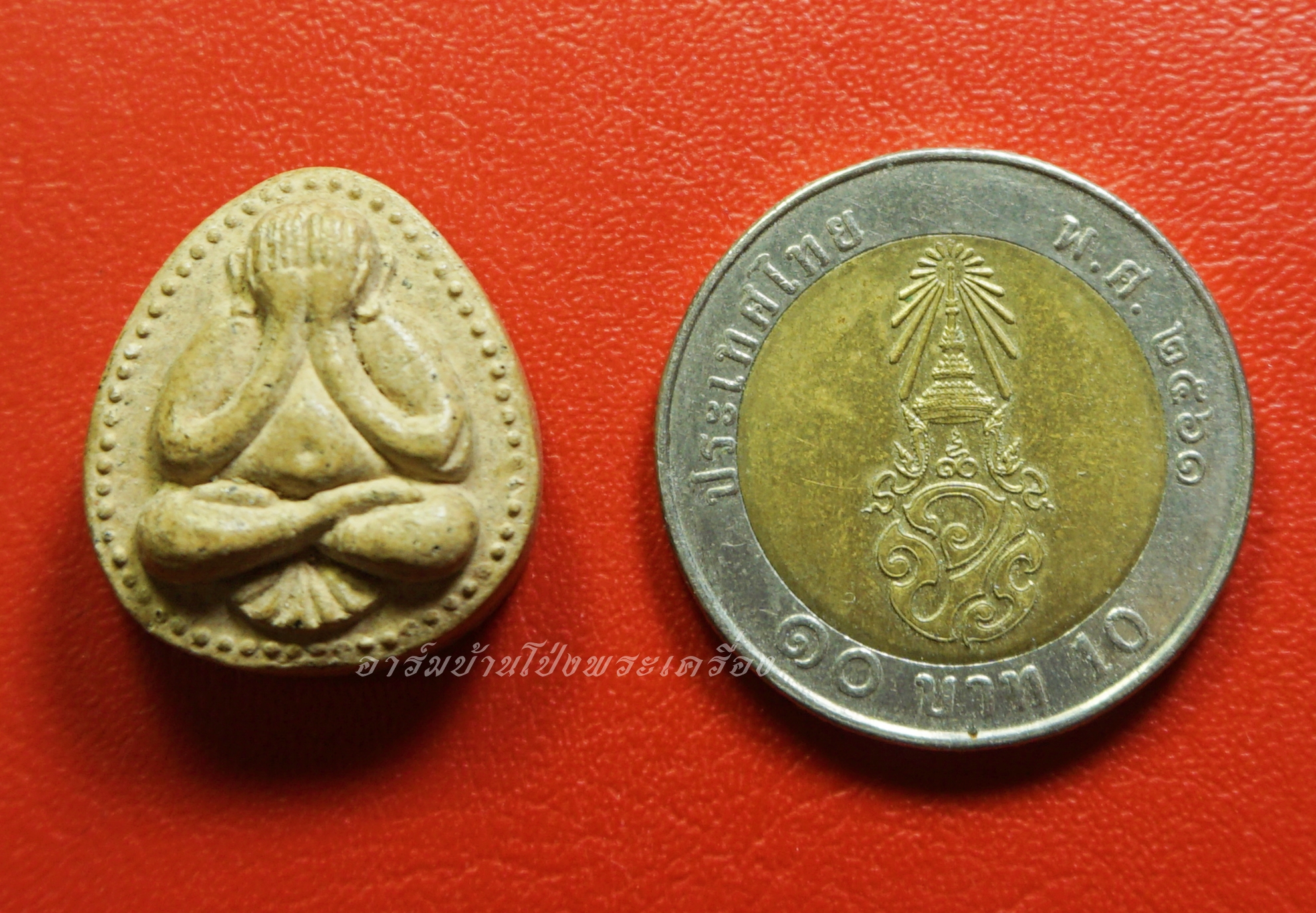 หลวงปู่มหาปิ่น ชลิโต วัดป่าพระธาตุเขาน้อย ปิดตา(องค์ที่1)