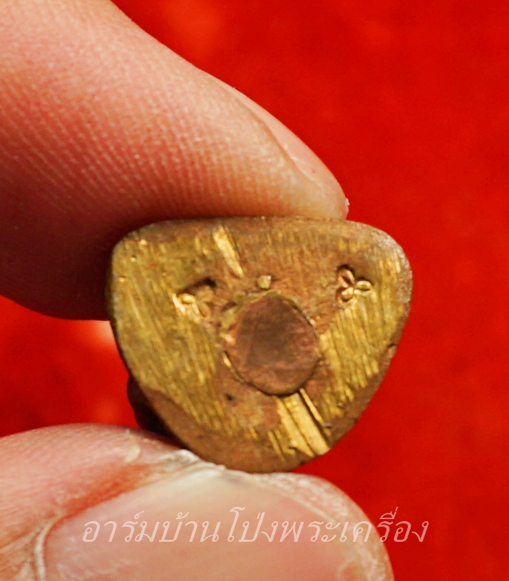 หลวงพ่อพิมพ์มาลัย วัดหุบมะกล่ำ รูปหล่อ เนื้อทองแดง ตอก2โค๊ต(องค์ที่1)