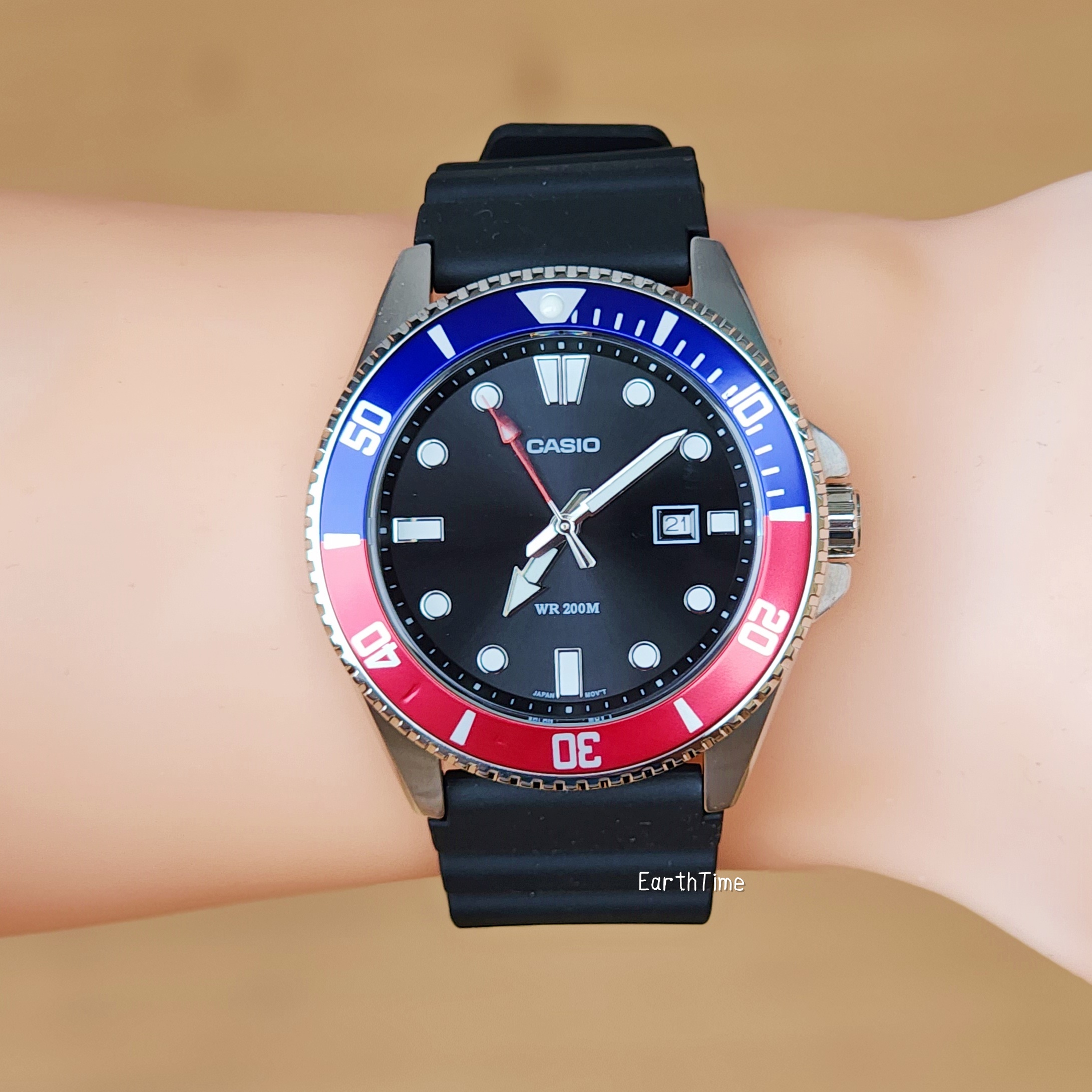 CASIO DURO 200 รุ่น MDV-107-1A3