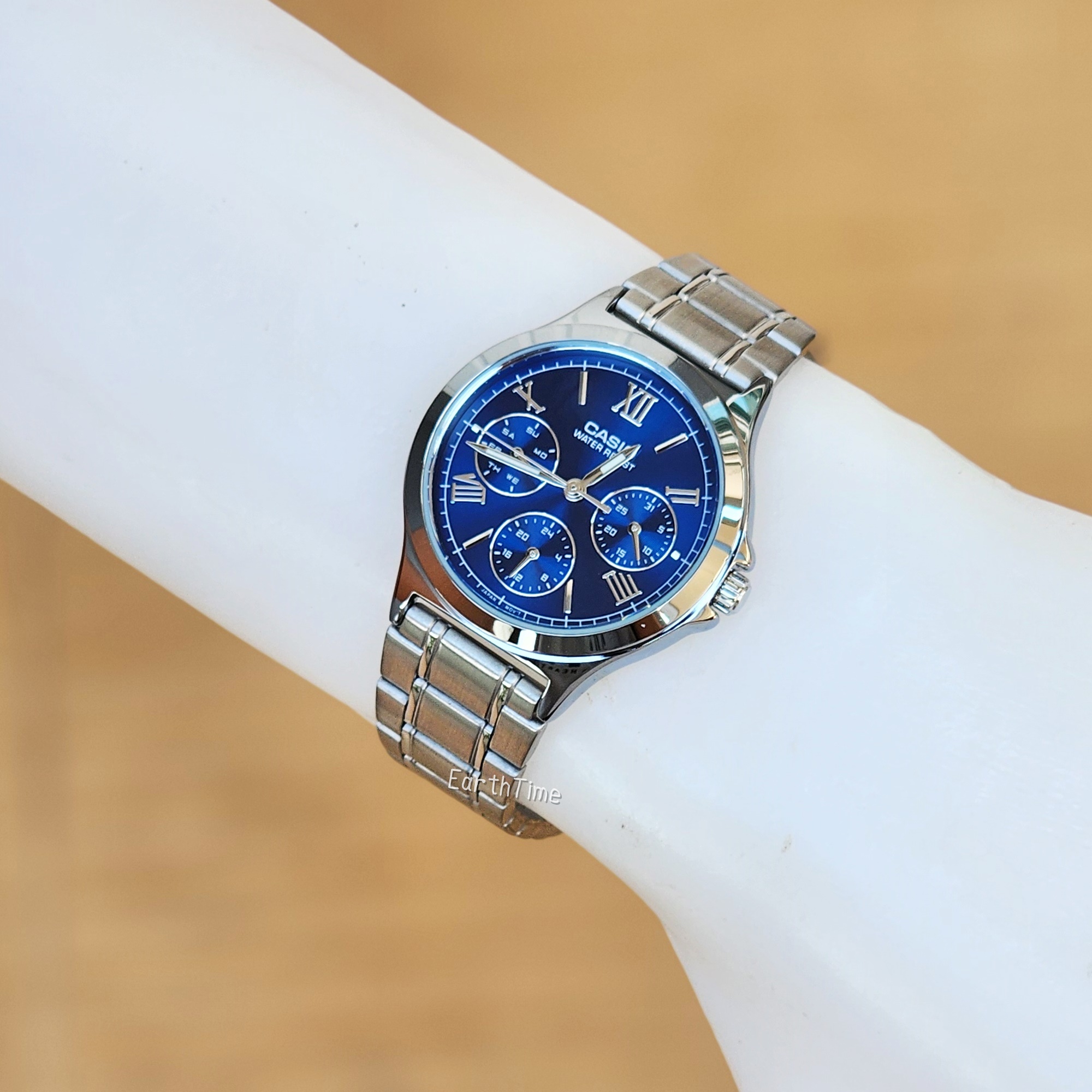 CASIO WOMEN STANDARD รุ่น LTP-V300D-2A2