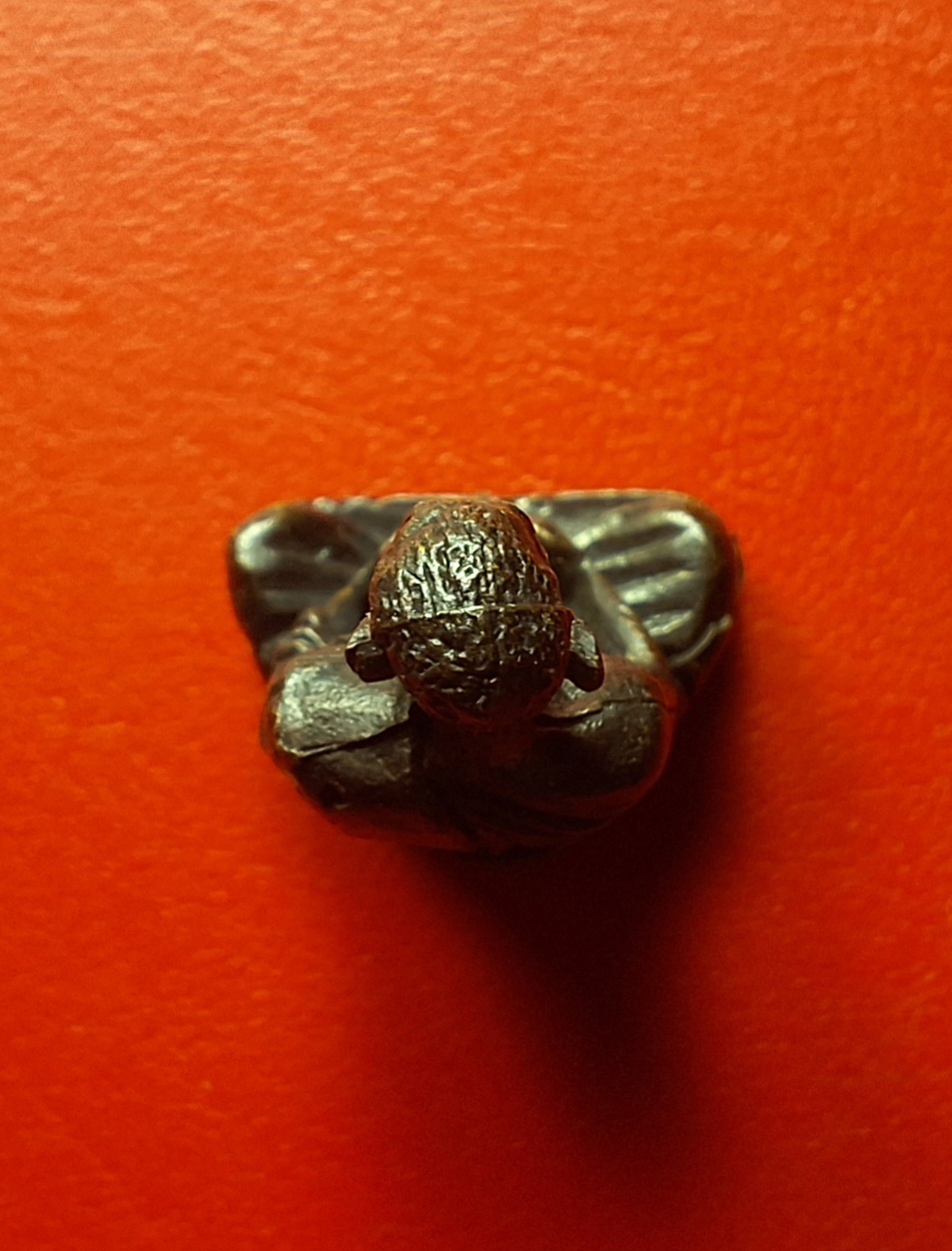 หลวงพ่อแกละ วัดลำลูกบัว รูปหล่อ รุ่น๑ ปี๒๕๓๙ เนื้อทองเหลืองรมดำ(องค์ที่1)