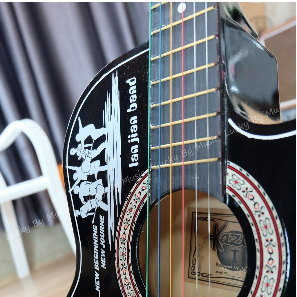 กีต้าร์โปร่ง Kazuki รุ่น KZ - 38 ขนาด 38 นิ้ว สีดำ ลูกบิดโครเมียม แถมฟรี ปิ๊ก ที่เก็บปิ๊ก และใบคอร์ดกีต้าร์