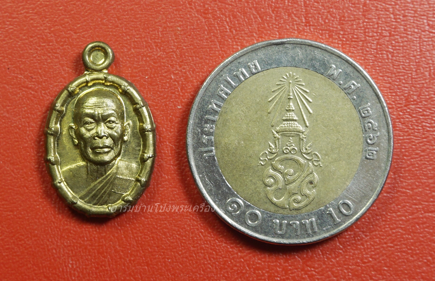 หลวงพ่อหวล วัดชาวเหนือ เม็ดแตง ปี๒๕๕๘ เนื้อฝาบาตร(องค์ที่1)