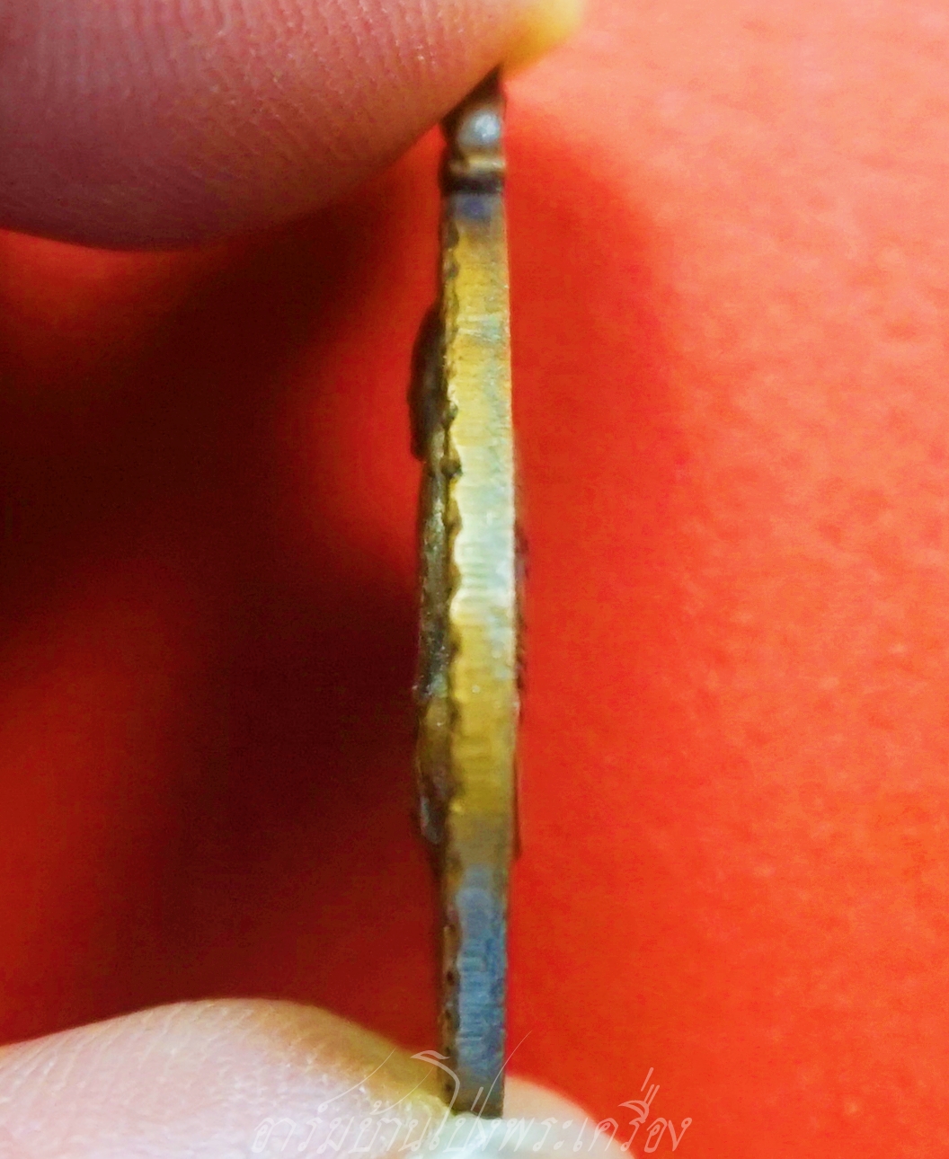 หลวงปู่มหาปิ่น ชลิโต หลัง อาจารย์ฝั้น วัดอริยวงศาราม หยดน้ำ ปี๒๕๒๑ เนื้อทองแดง(องค์ที่9)