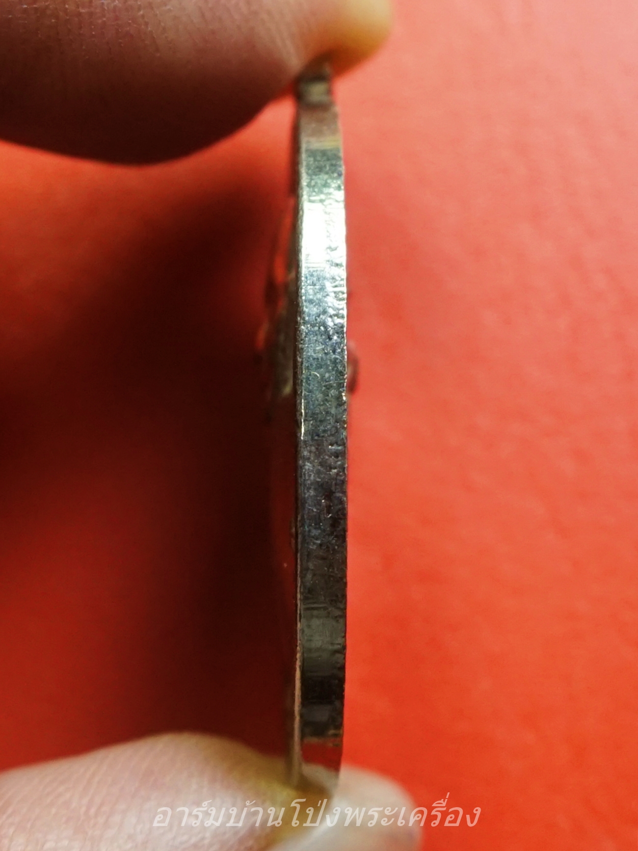 หลวงพ่อปาน วัดบางนมโค ออกวัดศาลพันท้ายนรสิงห์ หลังท้าวเวสสุวรรณ ปี๒๕๕๖ เนื้อกะไหล่เงิน(องค์ที่1)