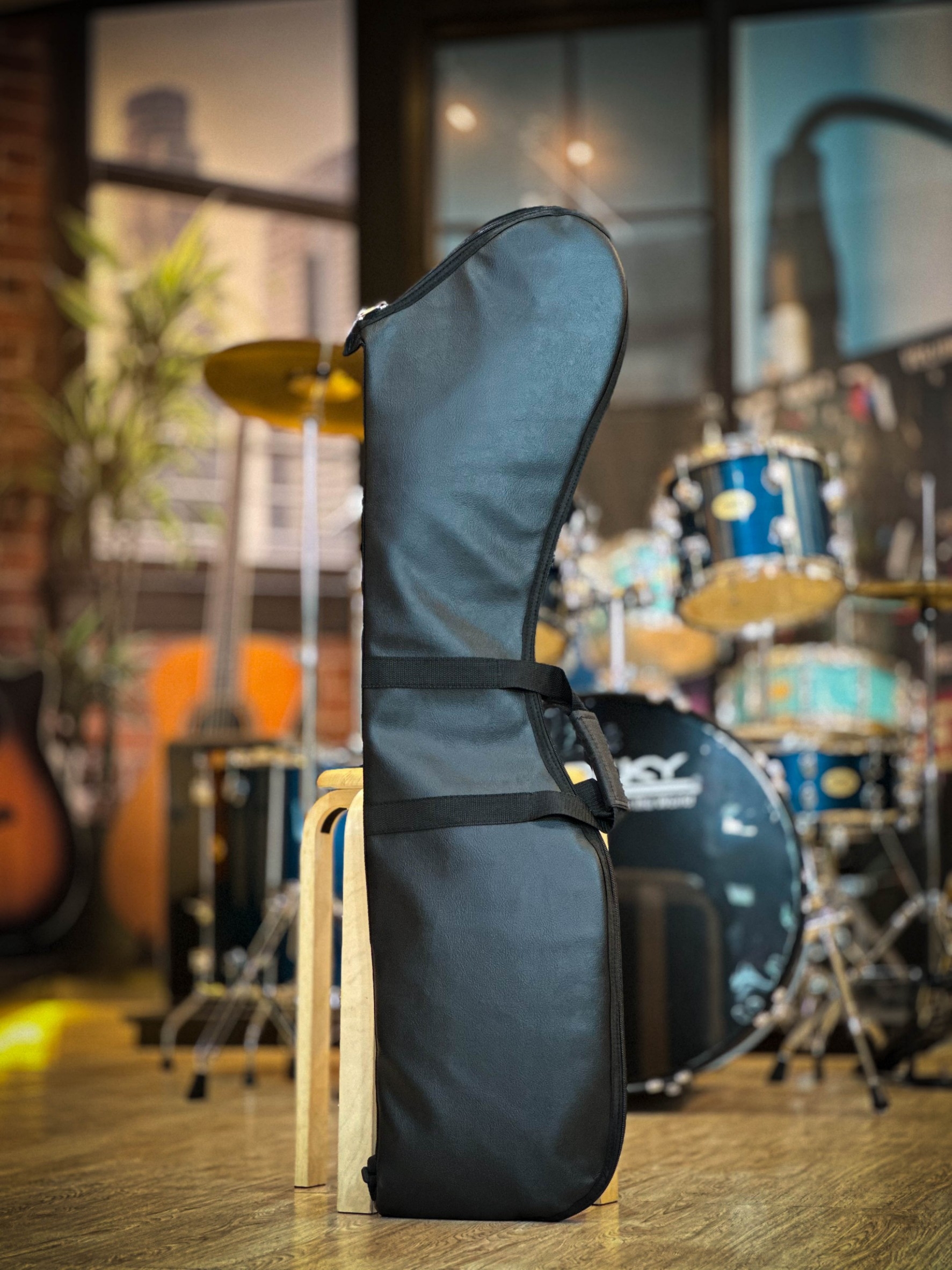 กระเป๋าพิณ รุ่น หนังบุฟองน้ำ 3มิล / 5 มิล ป้องกันการกระแทก ซิปแข็งแรง มีสายสะพาย หูหิ้ว กระเป๋าใส่พิณ - มี COD