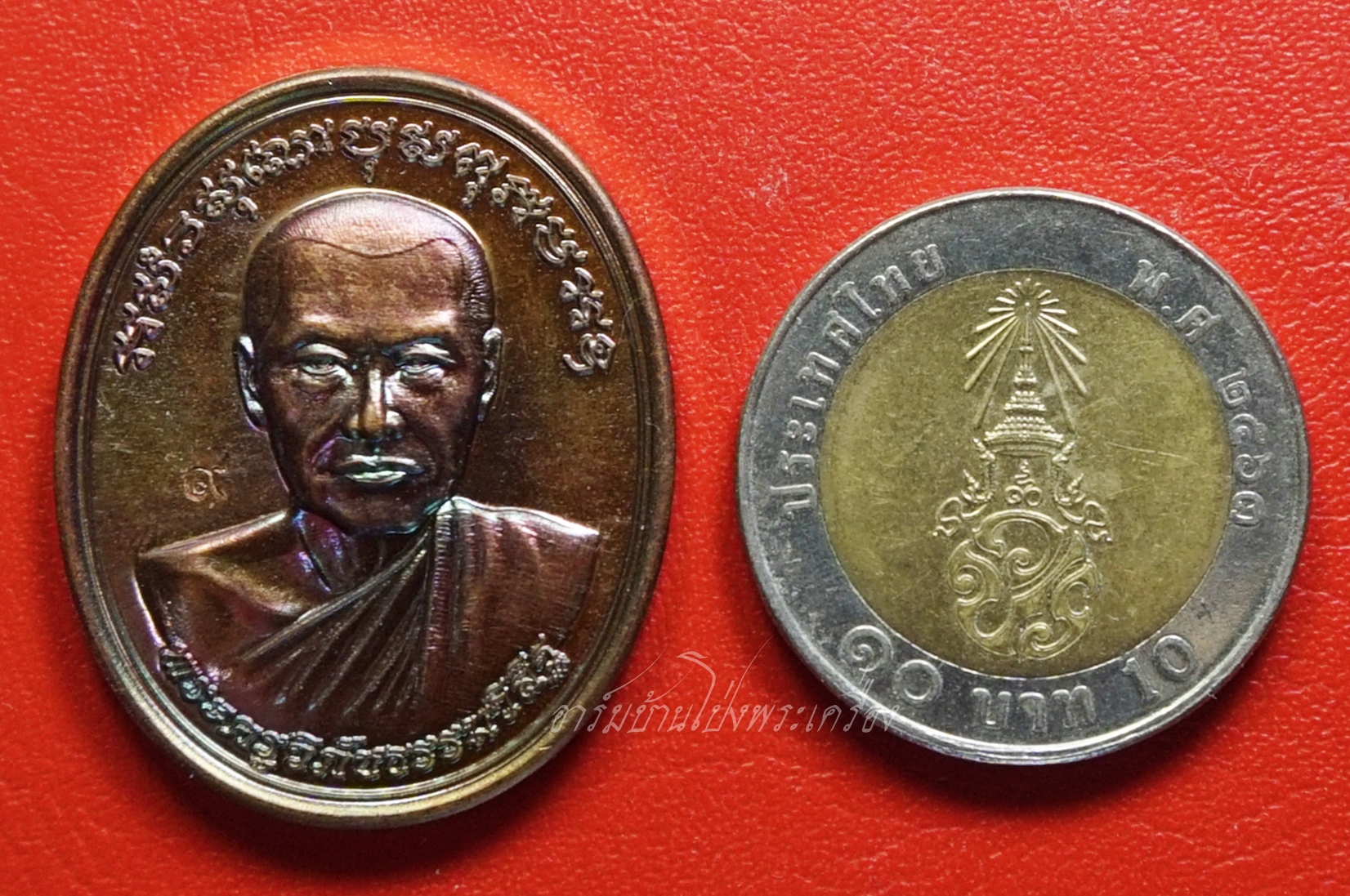 หลวงพ่อวิรัช วัดดีบอน รุ่นยกย่อฟ้า ปี๒๕๖๓ ตอกโค๊ตเลข๙ เนื้อทองแดงรมดำ(องค์ที่1)