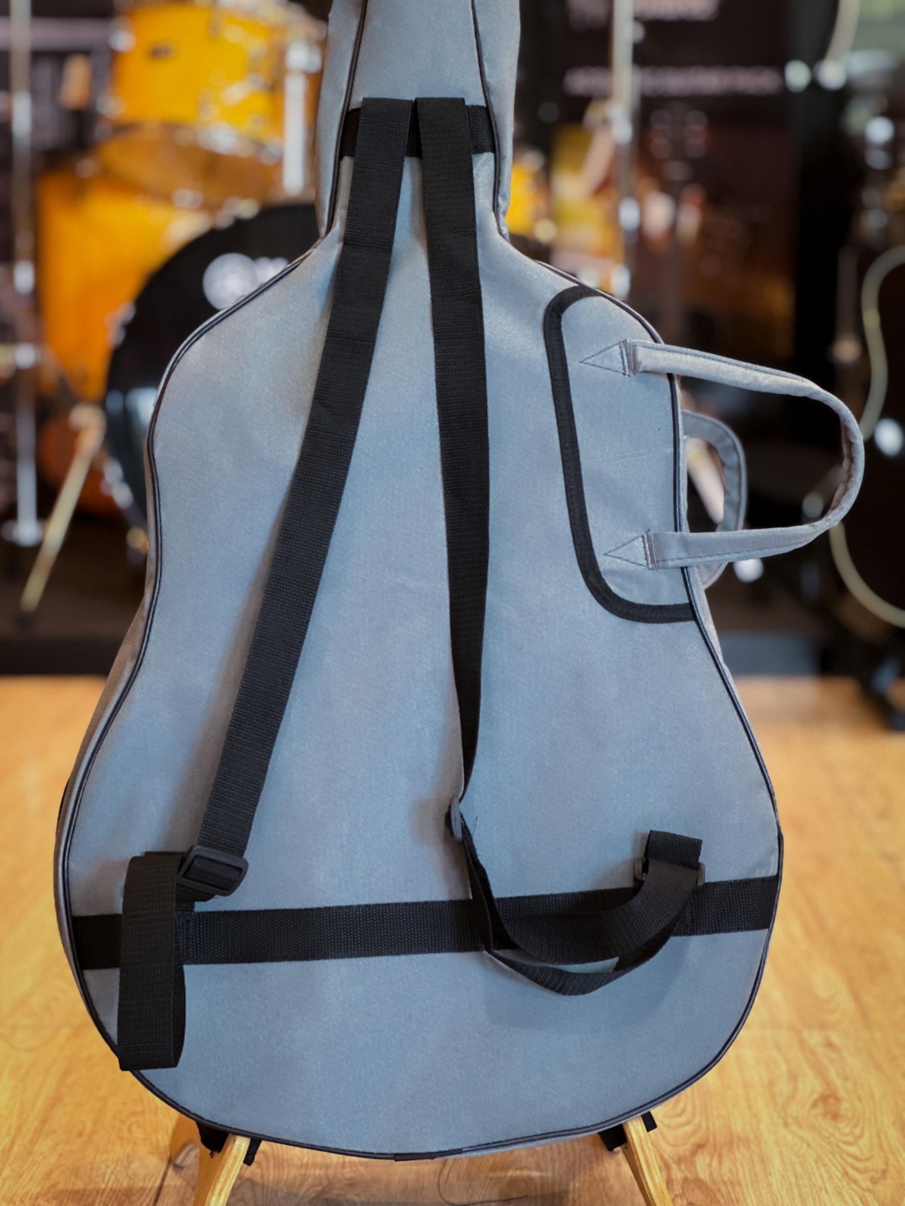 กระเป๋ากีต้าร์โปร่ง Nami ใส่ได้ถึงขนาด 41 นิ้ว สีเทา กระเป๋ากีต้าร์ มีชองใส่ของ มีหูหิ้ว/สะพายหลัง