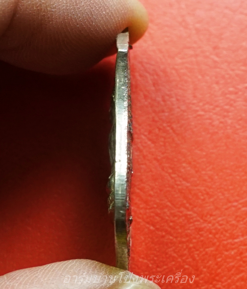 พระสัมพุทธชินสีห์มหามุนีศาสดา ที่ระลึกเจ้าพ่อหลักเมืองราชบุรี ปี๒๕๒๕ เนื้อกะไหล่เงิน(องค์ที่1)