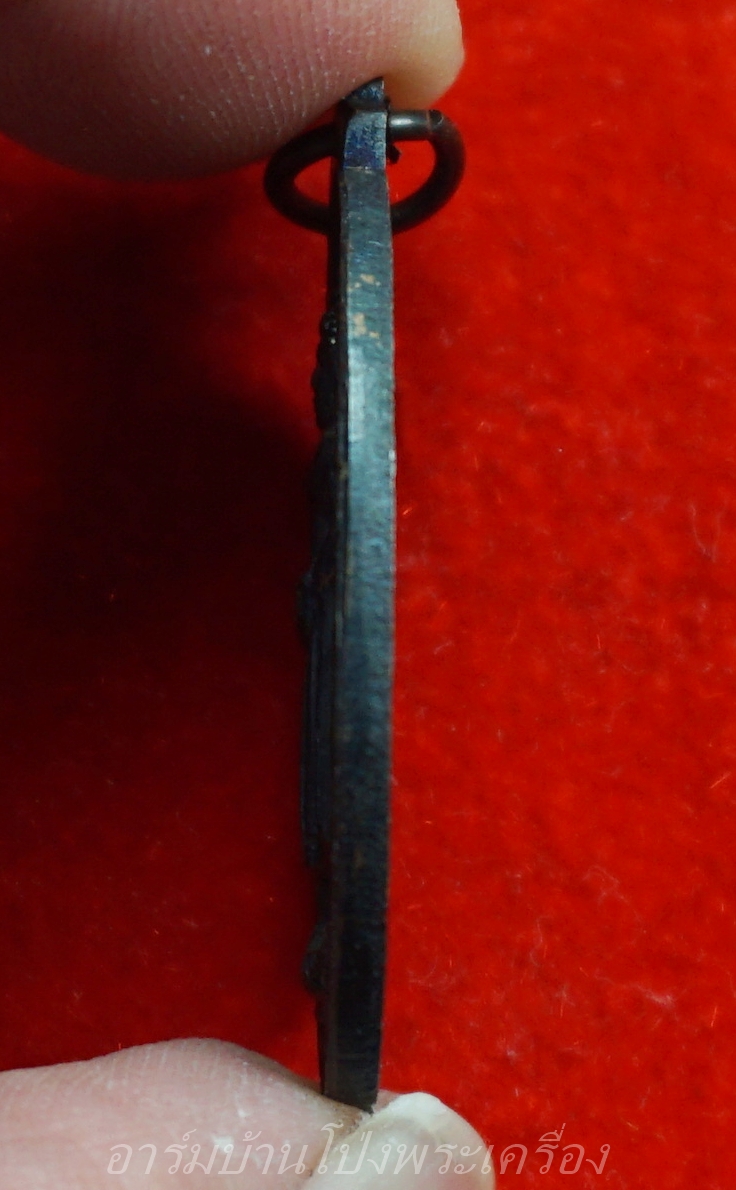 หลวงพ่อแก่นจันทร์ วัดช่องลม รุ่นแรก ปี๒๕๑๕ เนื้อทองแดงรมดำ เกศยาว(องค์ที่10)