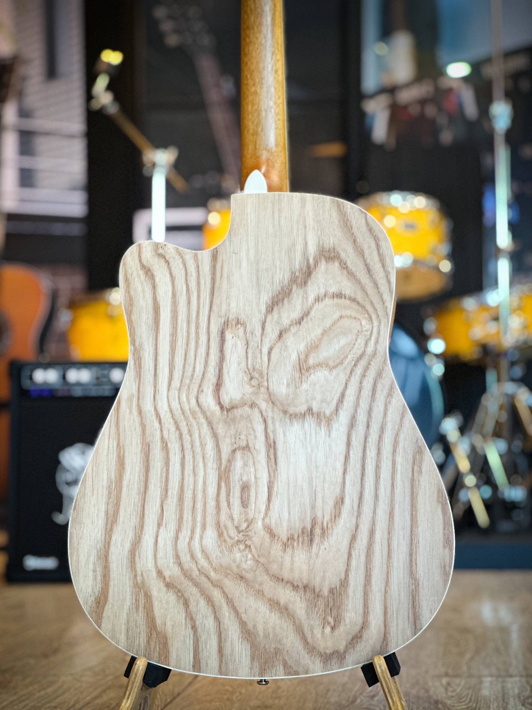 กีตาร์โปร่งไฟฟ้า Martin lee รุ่น L4119C กีต้าร์โปร่ง 41 นิ้ว ฟรี กระเป๋า ปิ๊ก4อัน ใบคอร์ด