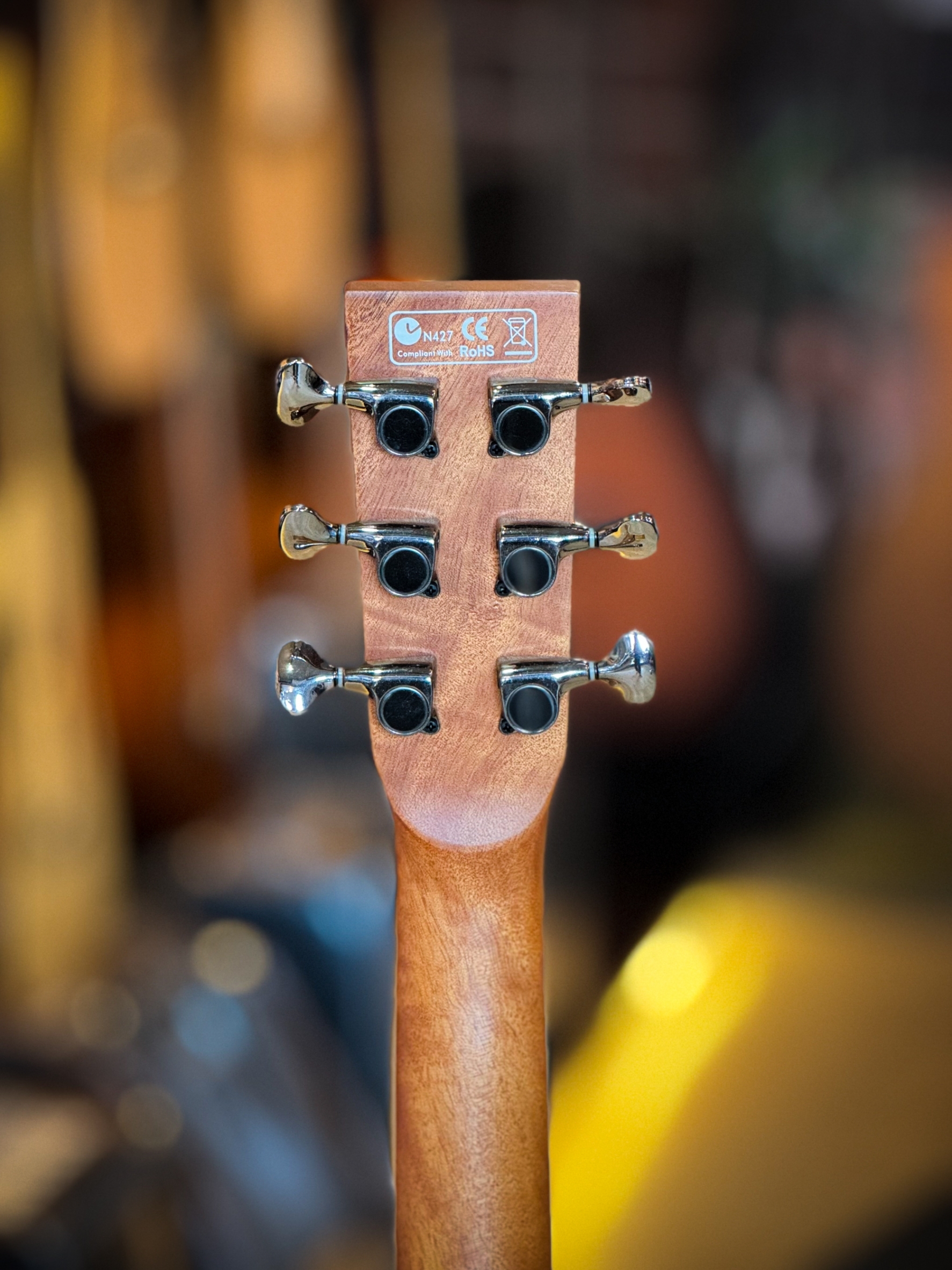 กีต้าร์โปร่ง Kama K-4119C โปร่งไฟฟ้า EQ LC-5 สีไม้ ASH 41 นิ้ว ฟรี กระเป๋า ปิ๊ก2อัน ใบคอร์ด ประแจ