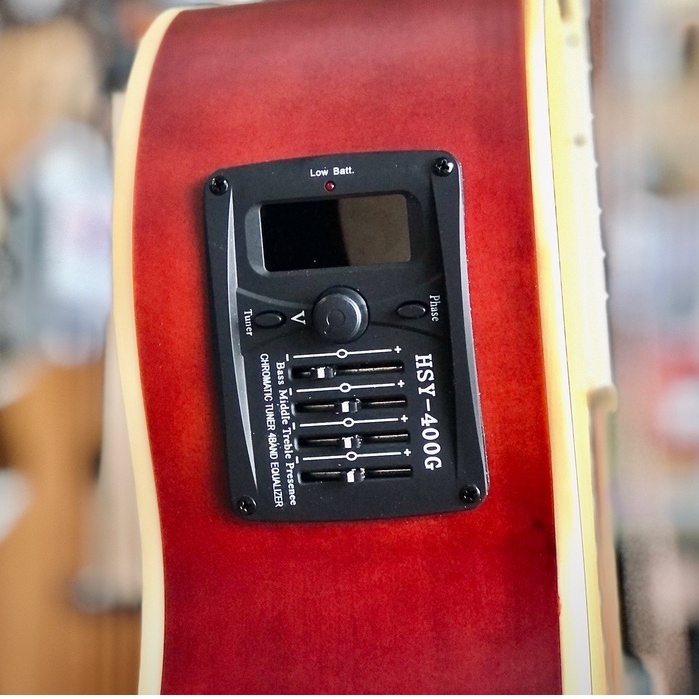 กีต้าร์โปร่งไฟฟ้า Gilbert รุ่น 401CE ภาคไฟฟ้าตั้งสายได้ในตัว