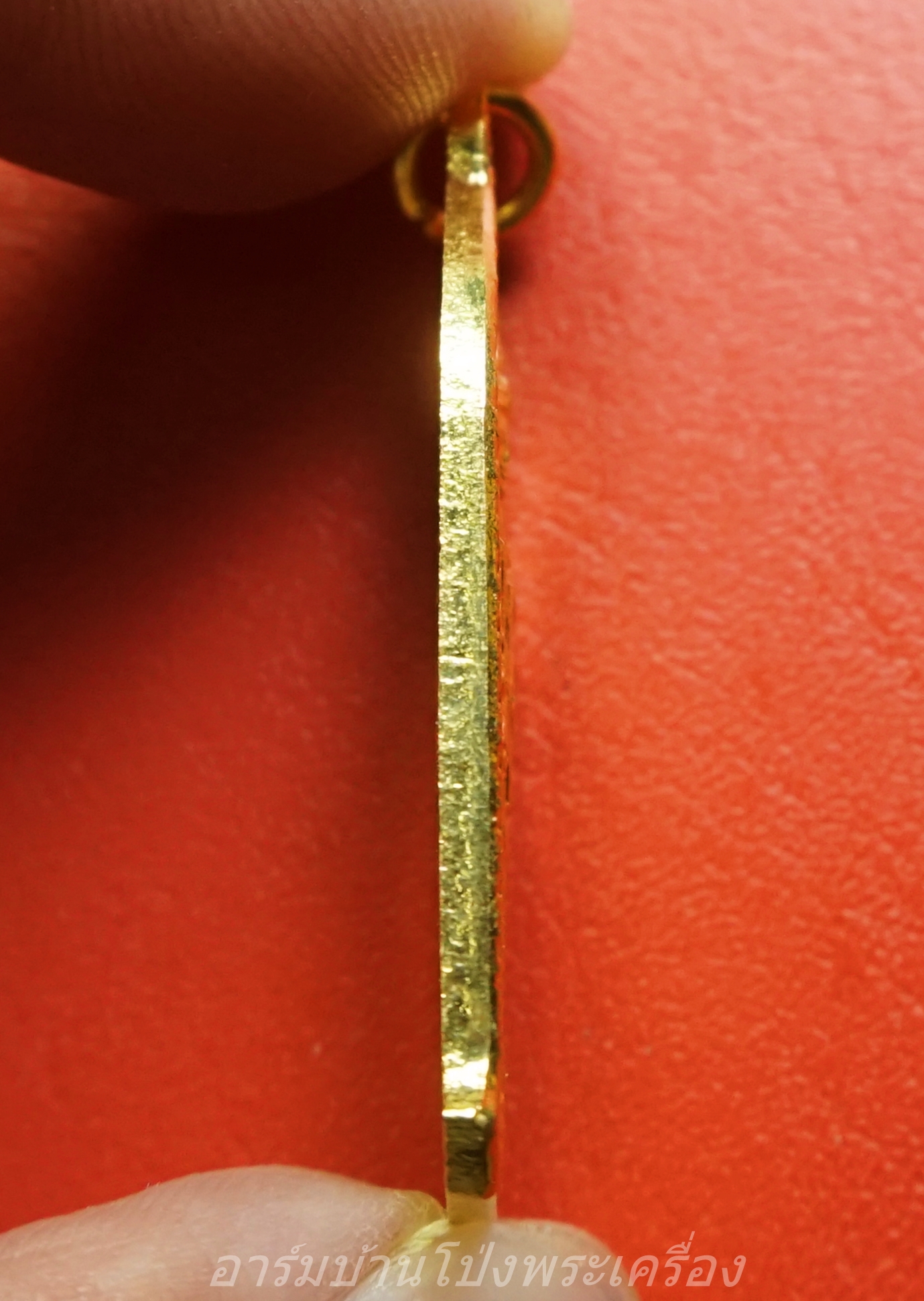 สมเด็จพระศรีสุริโยทัย วัดสมเด็จพระศรีสุริโยทัย จ.สระบุรี กะไหล่ทอง(องค์ที่2)