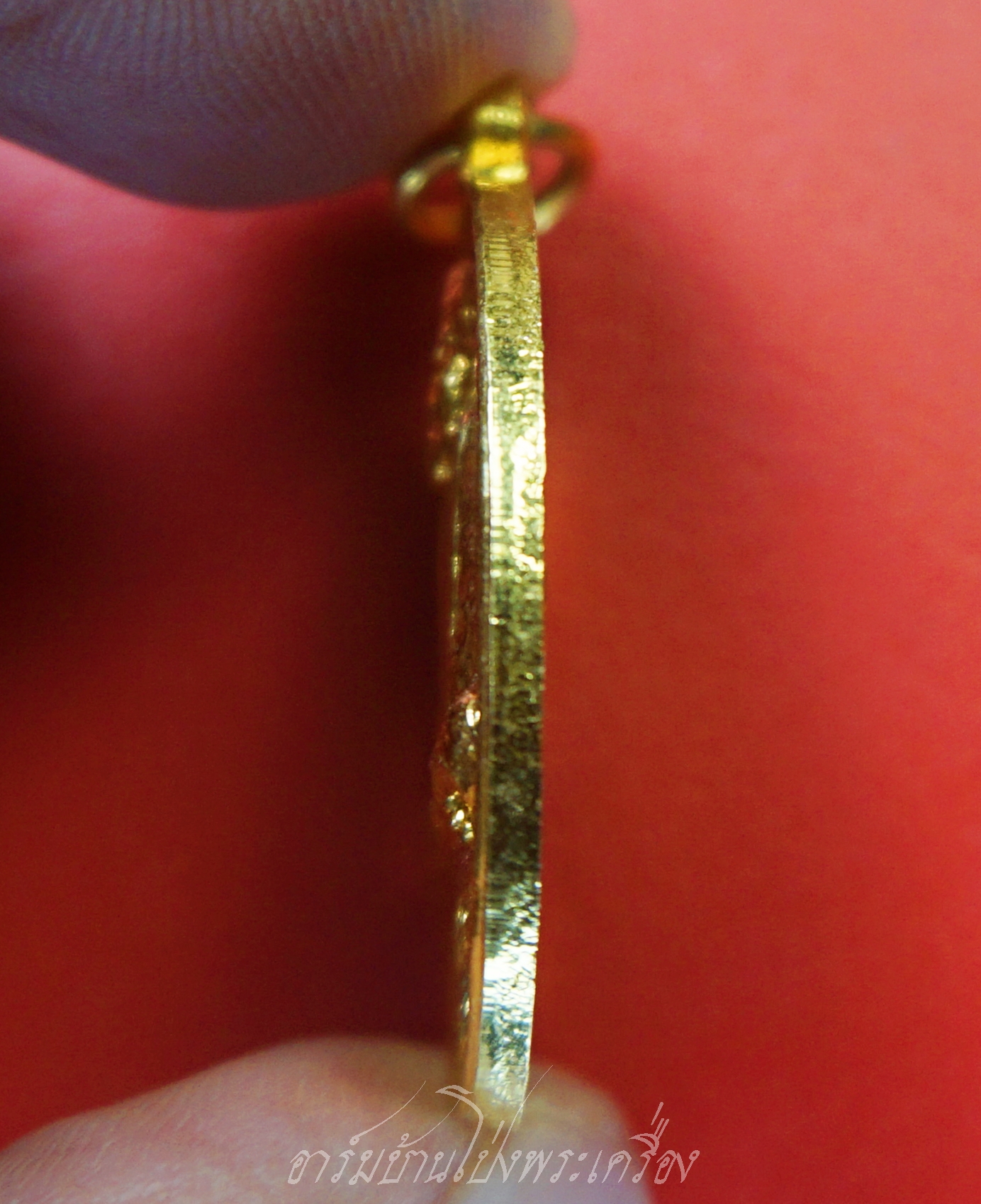 หลวงปู่สงฆ์ วัดเจ้าฟ้าศาลาลอย จ.ชุมพร รุ่นกาญจนาภิเษก ปี๒๕๓๙ เนื้อกะไหล่ทอง(องค์ที่1)