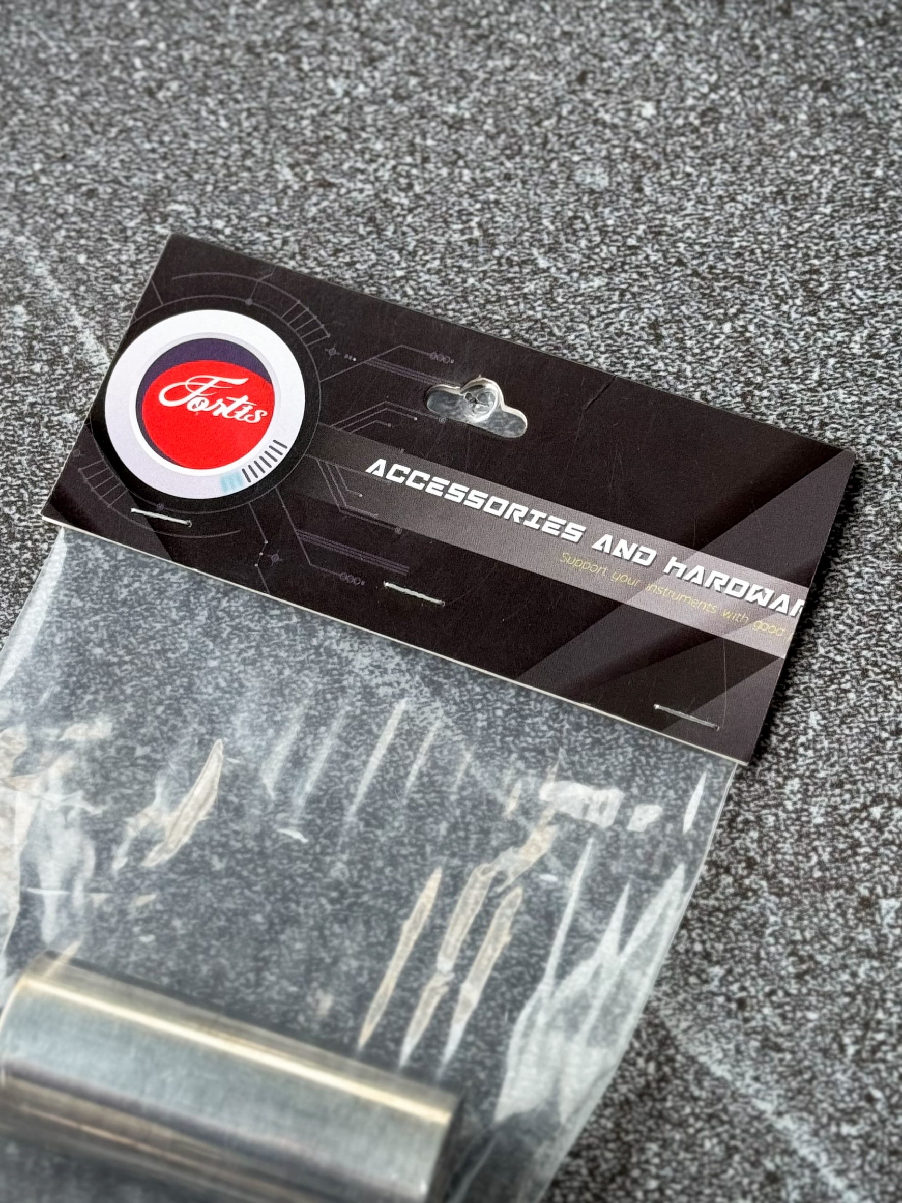 Finger Slide ฟิงเกอร์สไลด์ Fortis ยาว 60 mm กว้าง 25 mm โลหะเงิน ทนทาน