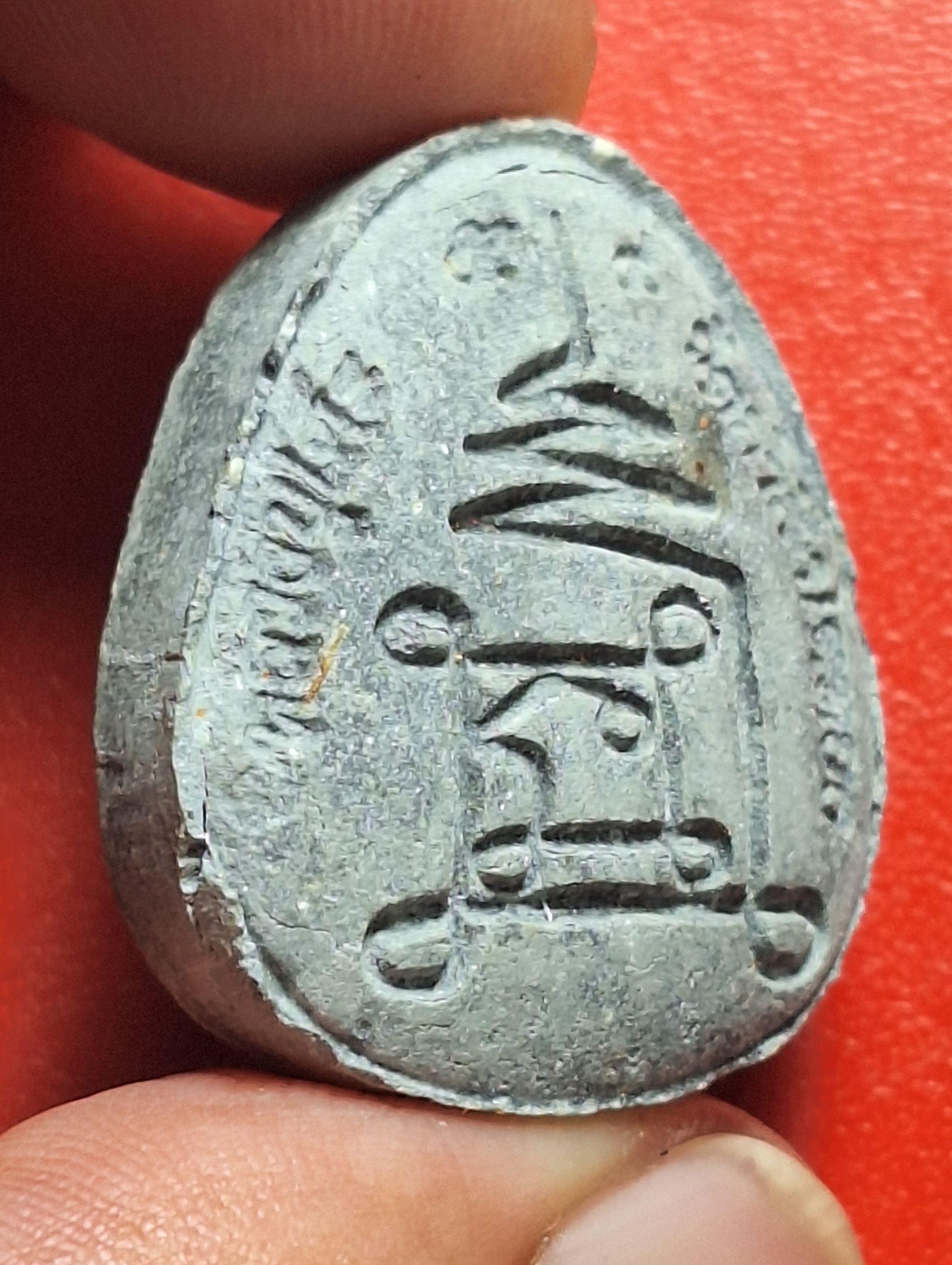 หลวงปู่โต๊ะ วัดประดู่ฉิมพลี ออกวัดถ้ำสิงโตทอง ๙๙ปี เนื้อผงสีเทา(องค์ที่1)