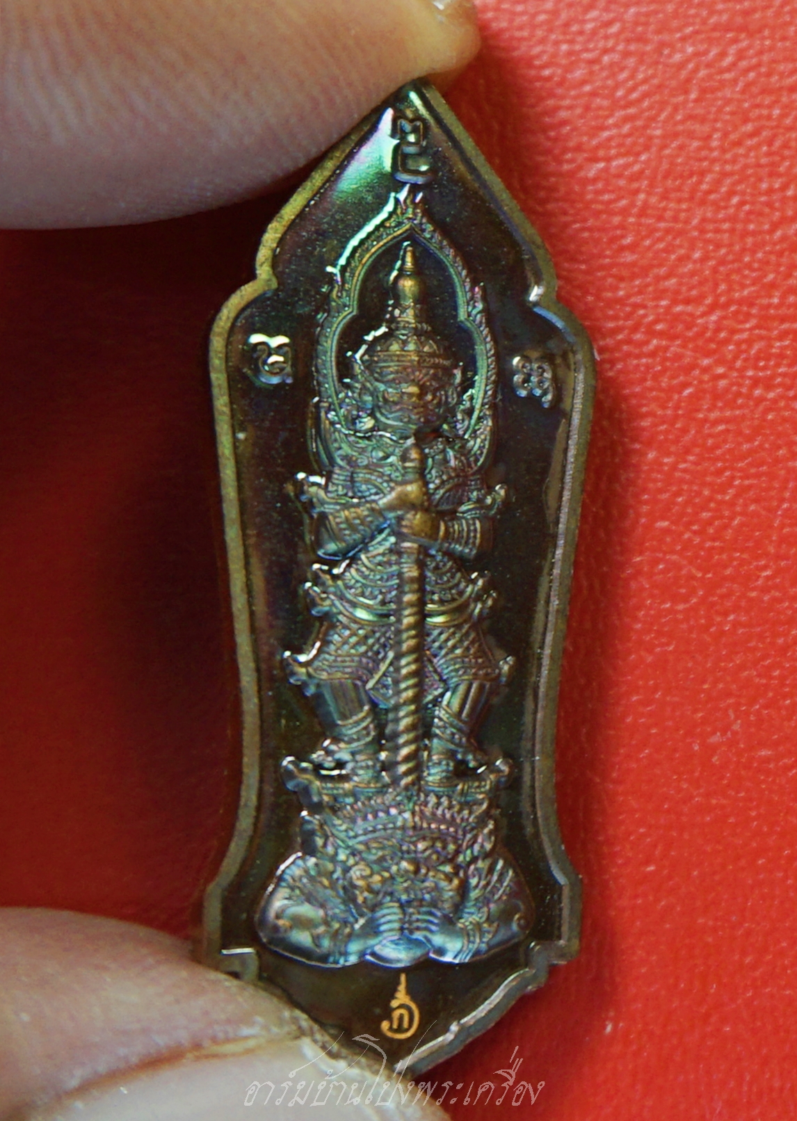 ท้าวเวสสุวรรณ วัดสันมะเหม้า จ.เชียงราย หลังพระพิฆเนศ ครูบาวิรุต หมายเลข๘๑๕ กฐินปี๒๕๖๒ เนื้อทองแดงรมดำ(องค์ที่1)