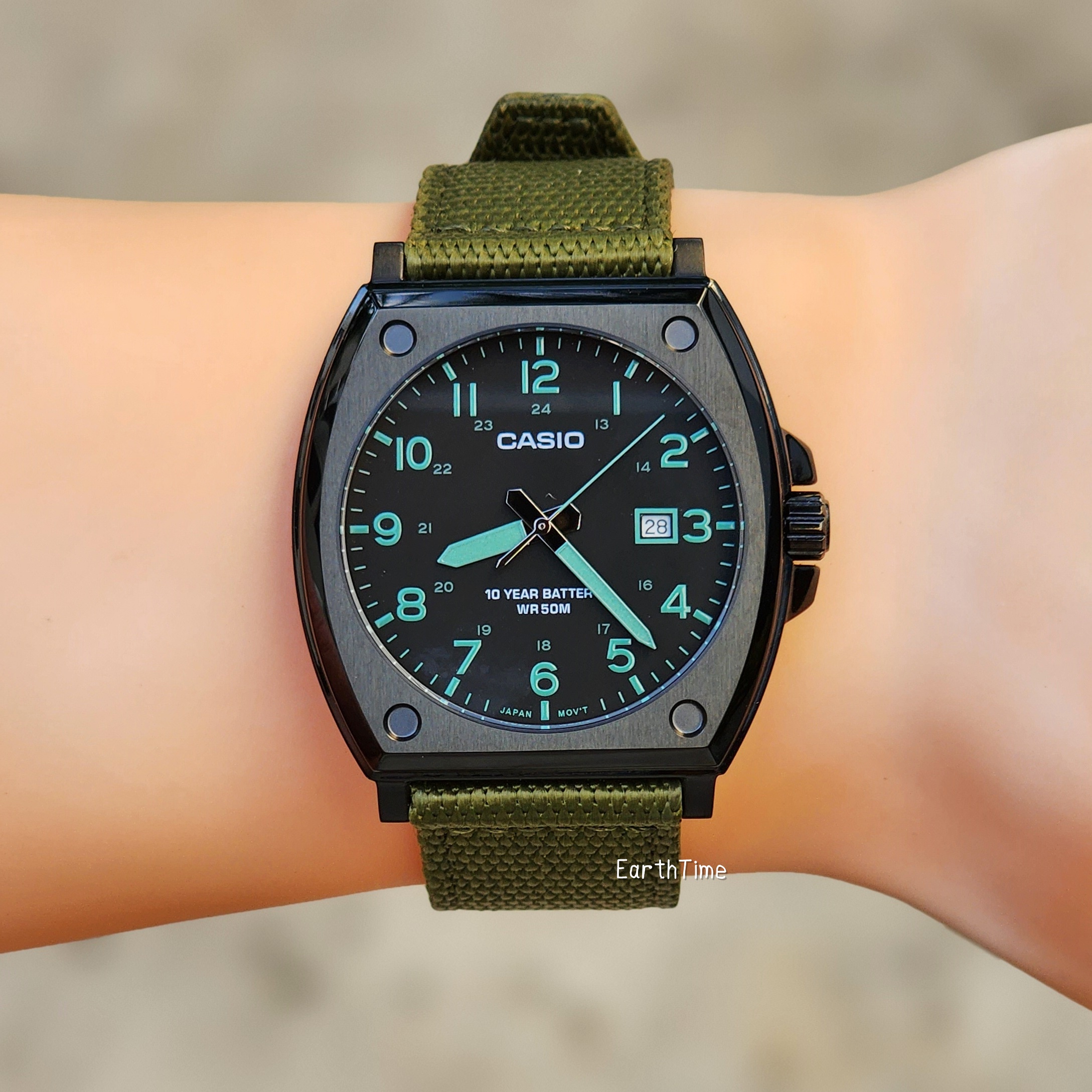 MTP-E715C-3AV l CASIO MEN STANDARD