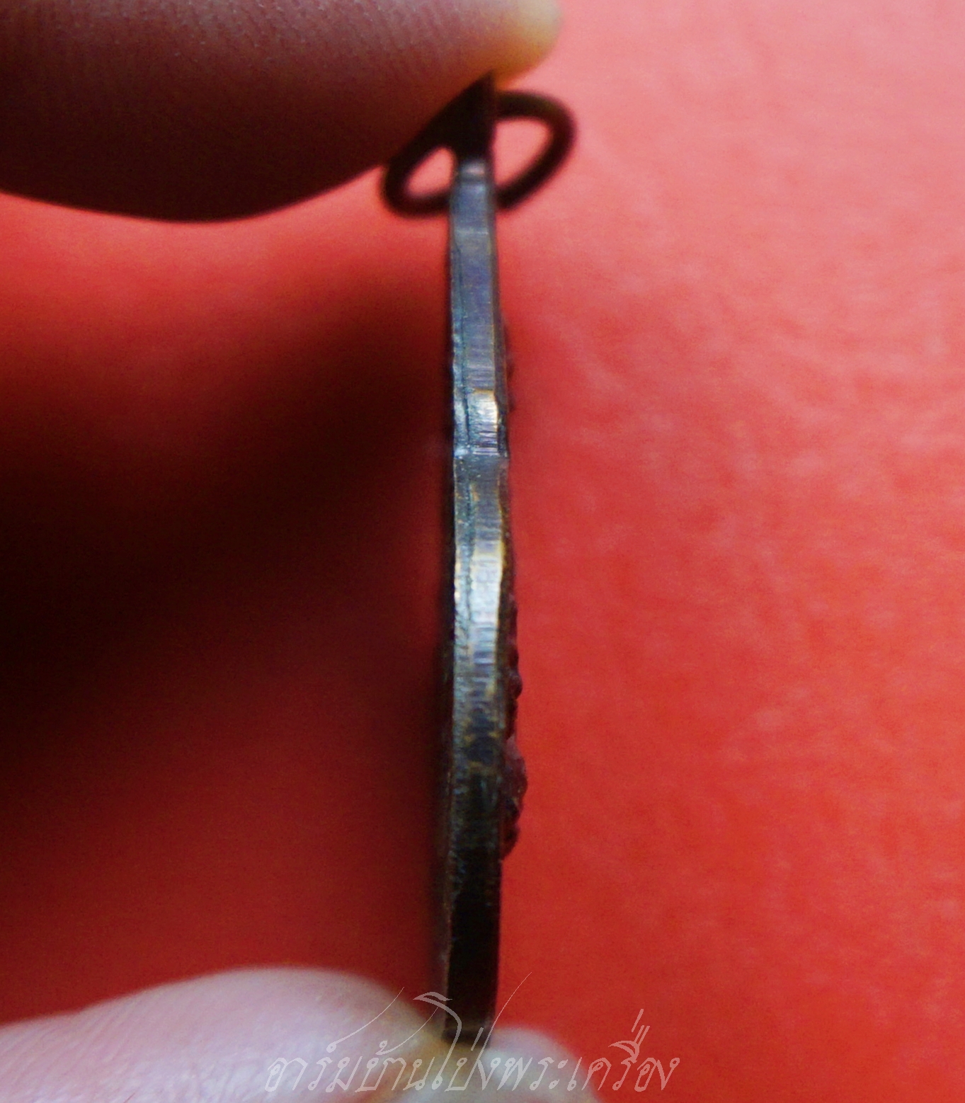 หลวงปู่ชอบ วัดเขารังเสือ รุ่นฉลองอายุ๗รอบ จับหัวเสือ เนื้อทองแดง(องค์ที่9)