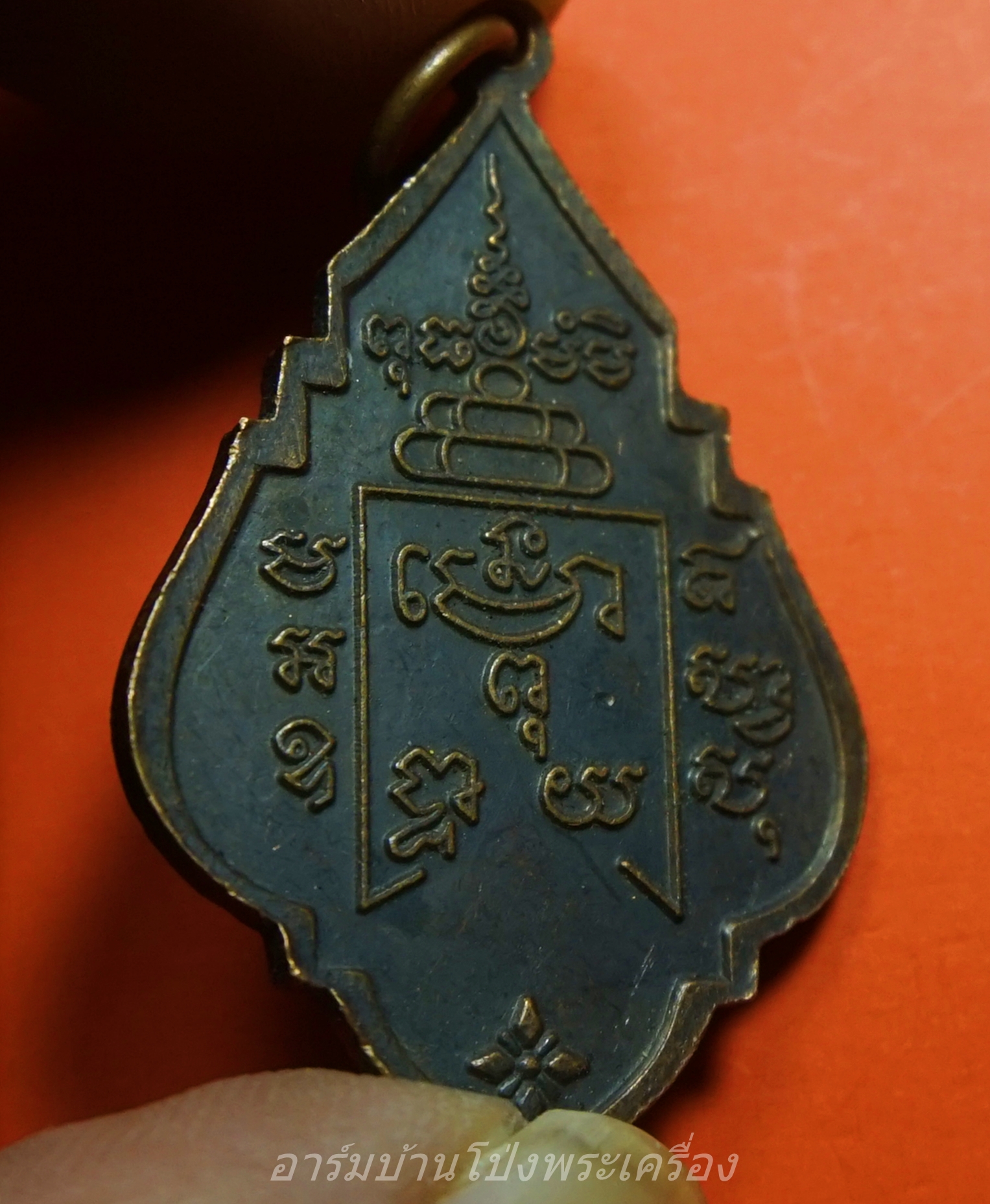 หลวงพ่อรุ่ง วัดท่ากระบือ รุ่น รวย รุ่ง เรือง เนื้อทองแดง(องค์ที่1)