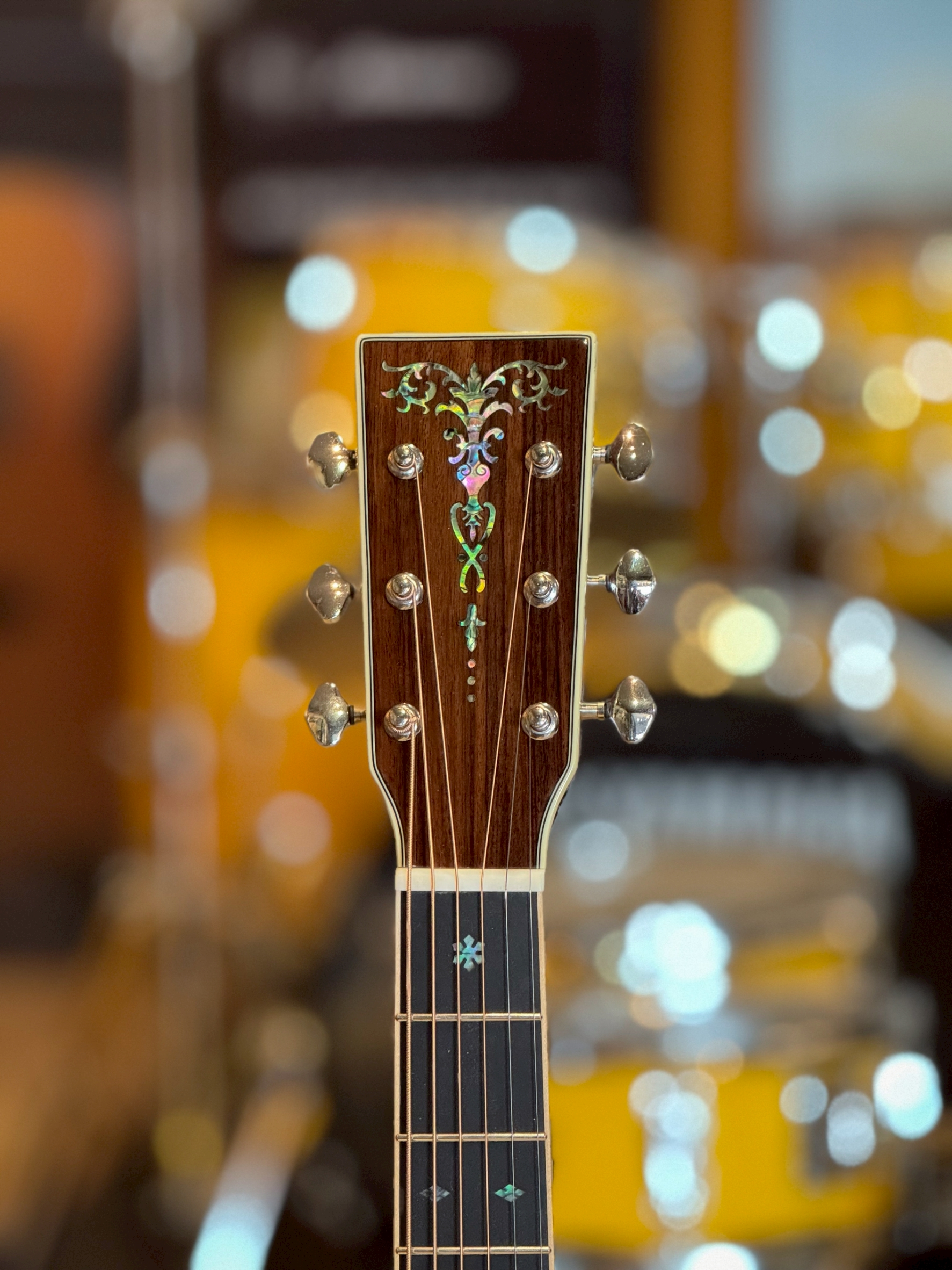 กีตาร์โปร่ง All Solid NOLOGO D-28 / D-28C ไม้แท้ทั้งตัว ขนาด 41 นิ้ว เสียงใสกังวาน ฟรี ปิ๊ก4อัน ประแจ คู่มือ คาโป้ กระเป๋าNamiบุฟองน้ำ