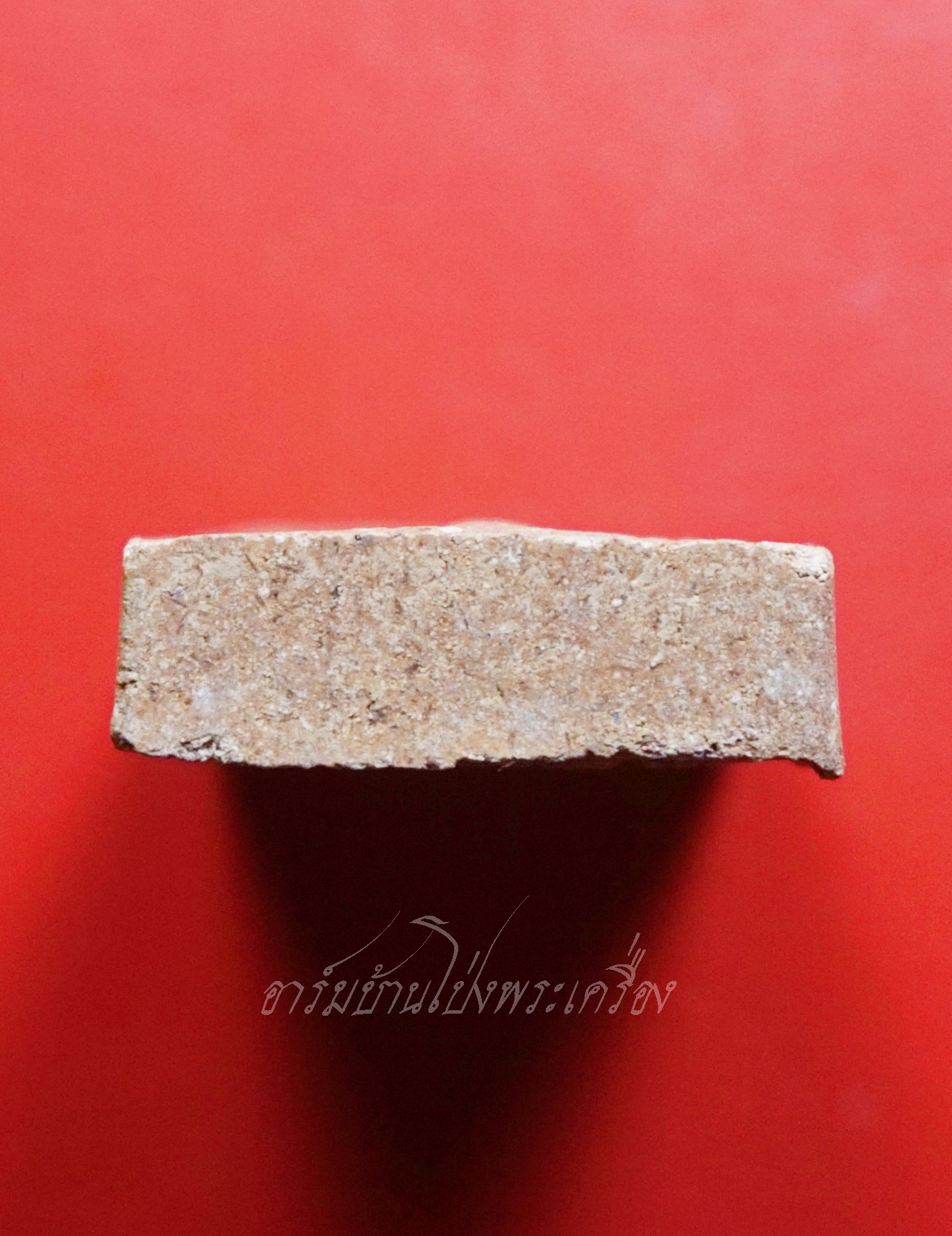 หลวงปู่แผ้ว วัดกำแพงแสน เนื้อผงไม้เทพา(องค์ที่1)