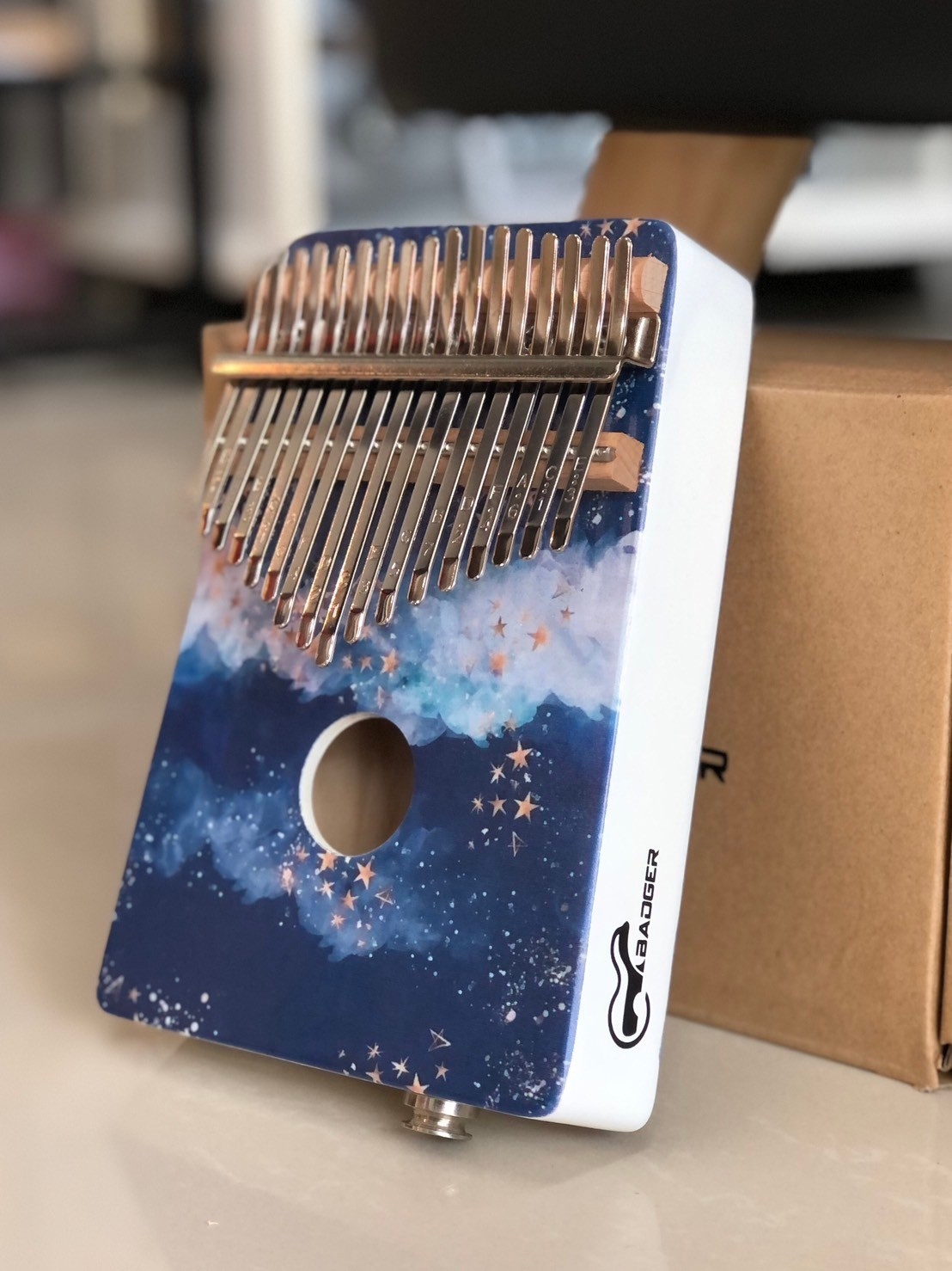 [พร้อมส่ง🚚] คาลิมบาไฟฟ้า Kalimba 17 คีย์ คาลิมบา ทำจากวัสดุคุณภาพดี พร้อมอุปกรณ์ ของขวัญปัจฉิม 📬[ส่งจากไทย] [ส่งด่วน]🚚