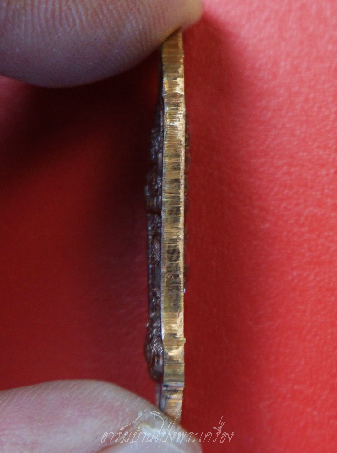 ท้าวเวสสุวรรณ วัดสันมะเหม้า จ.เชียงราย หลังพระพิฆเนศ ครูบาวิรุต หมายเลข๘๑๕ กฐินปี๒๕๖๒ เนื้อทองแดงรมดำ(องค์ที่1)