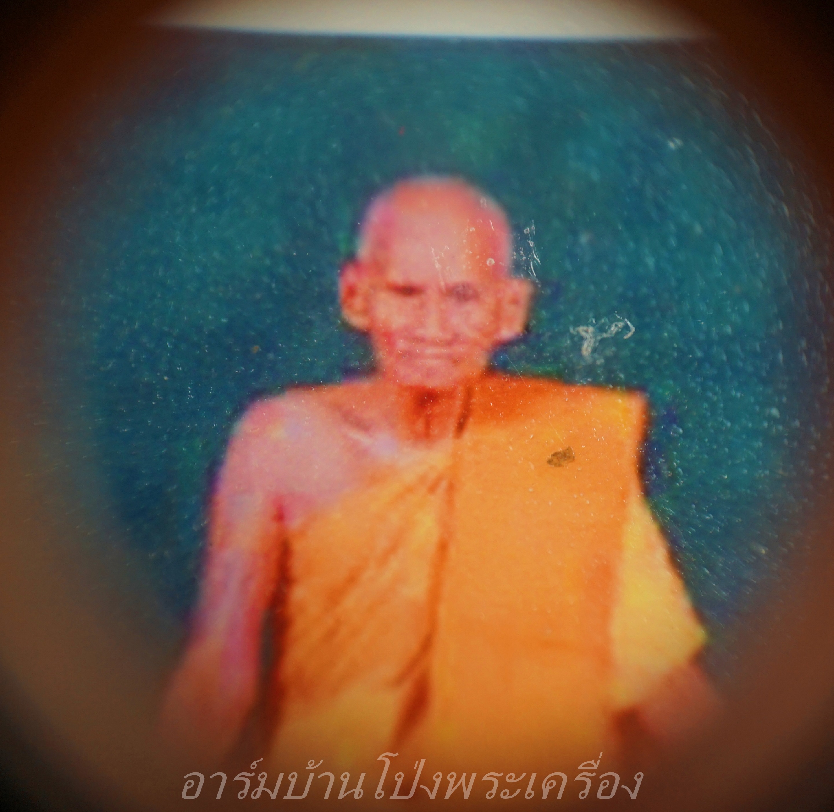หลวงพ่อแดง วัดมะขาม รูปถ่าย อัดกระจก(องค์ที่1)