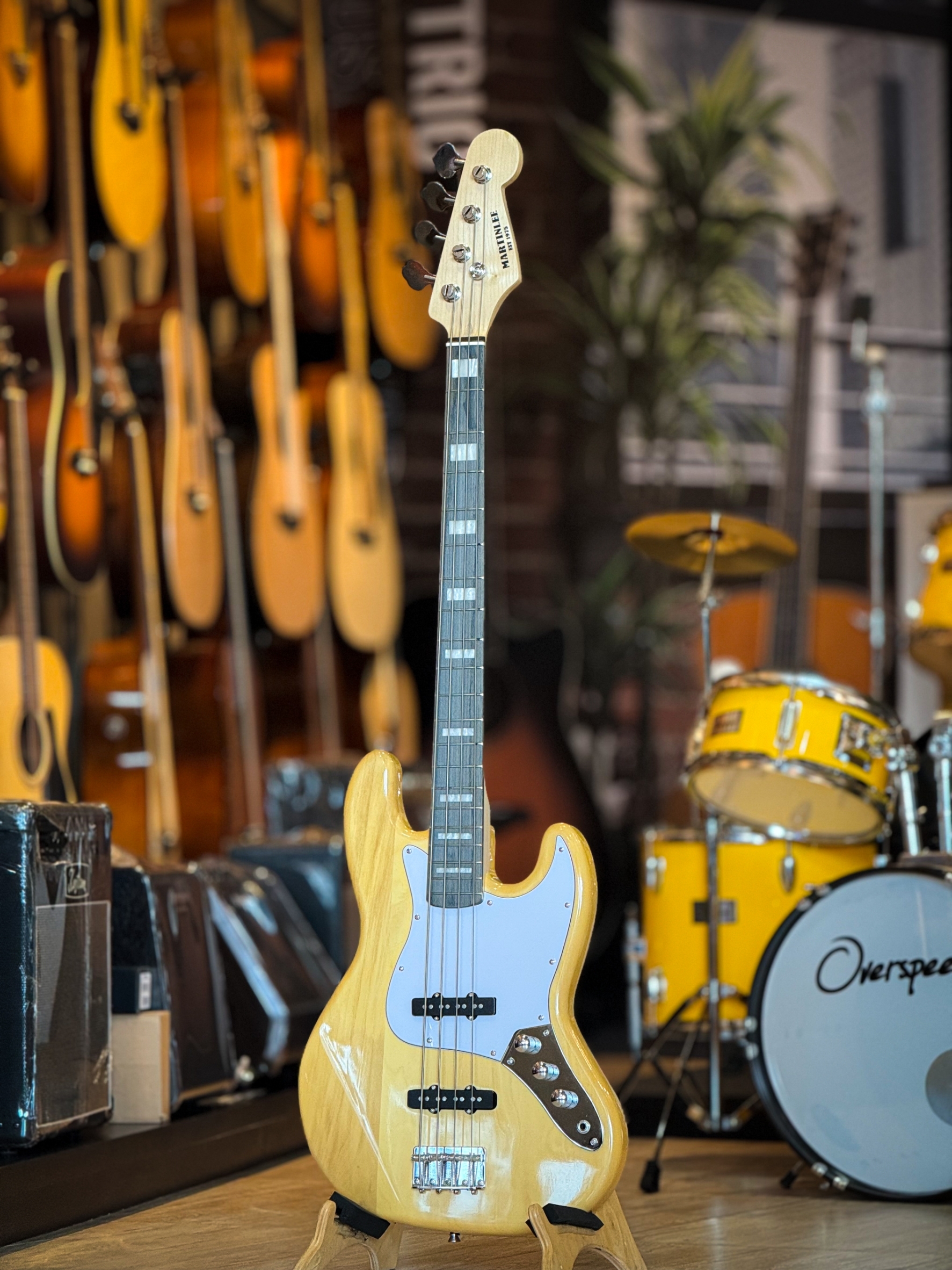 Bass Martinlee Jazz เบส 4 สาย สีไม้ 20 เฟรต รุ่น JB98R-5 พร้อมของแถมสุดคุ้ม