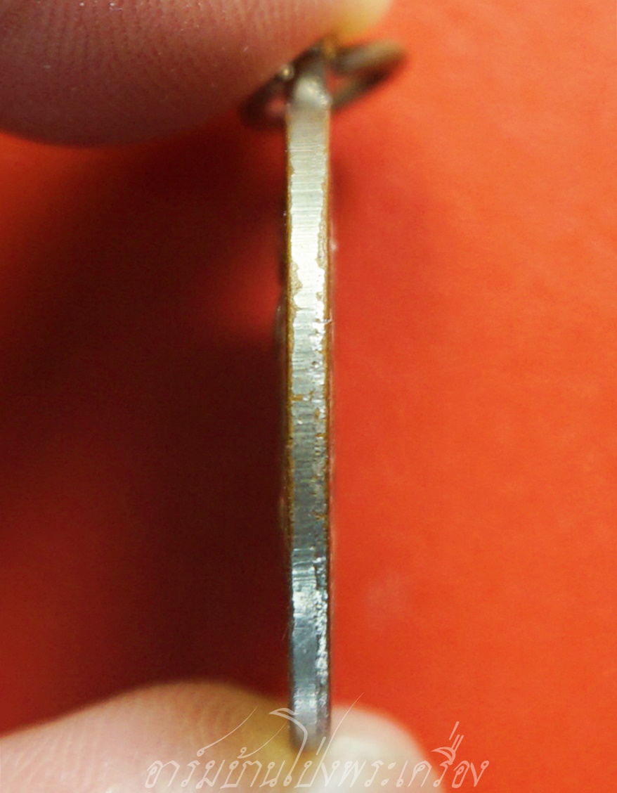 ไม่ทราบที่ เเม่นางกวัก รุ่นมหาเศรษฐี หลังปลาตะเพียนเงินคู่ ลาภผล พูนทวี มั่งมี ศรีสุข เงิน ทอง นาค เนื้อกะไหล่เงิน(องค์ที่1)