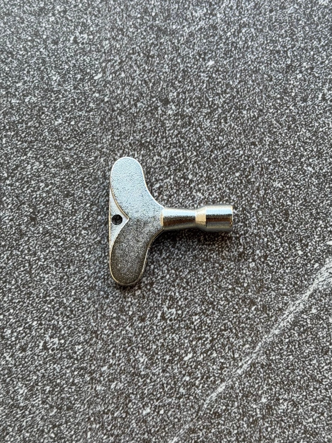 กุญแจกลอง VDK-01 Drum Key ประแจกลอง ปรับหนังกลอง ที่จับกระชับ วัสดุแข็งแรง ทนทานต่อการใช้งาน