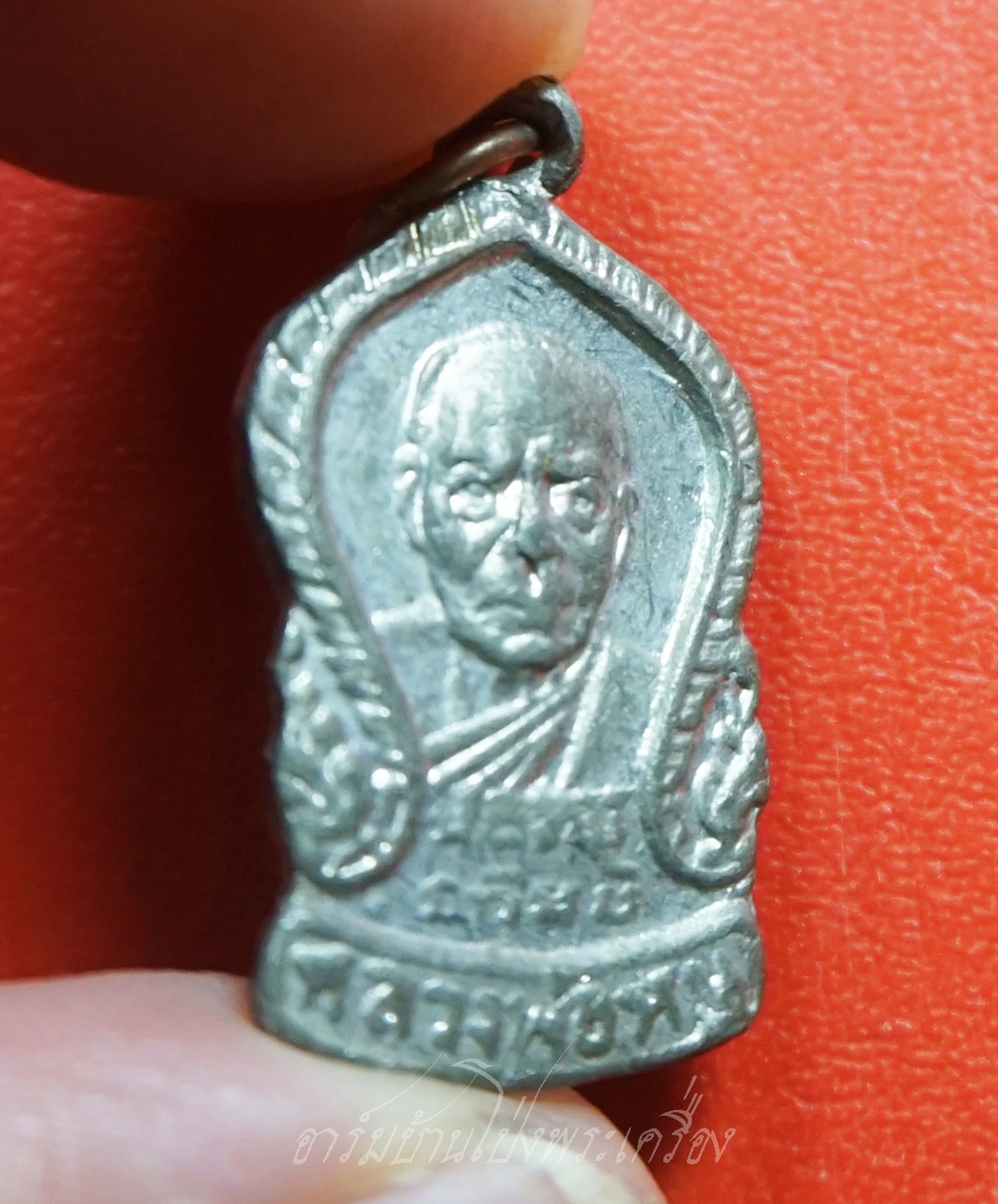 หลวงปู่หนู วัดโพธาราม จ.ราชบุรี หลังแม่นางกวัก เนื้อตะกั่ว(องค์ที่1)