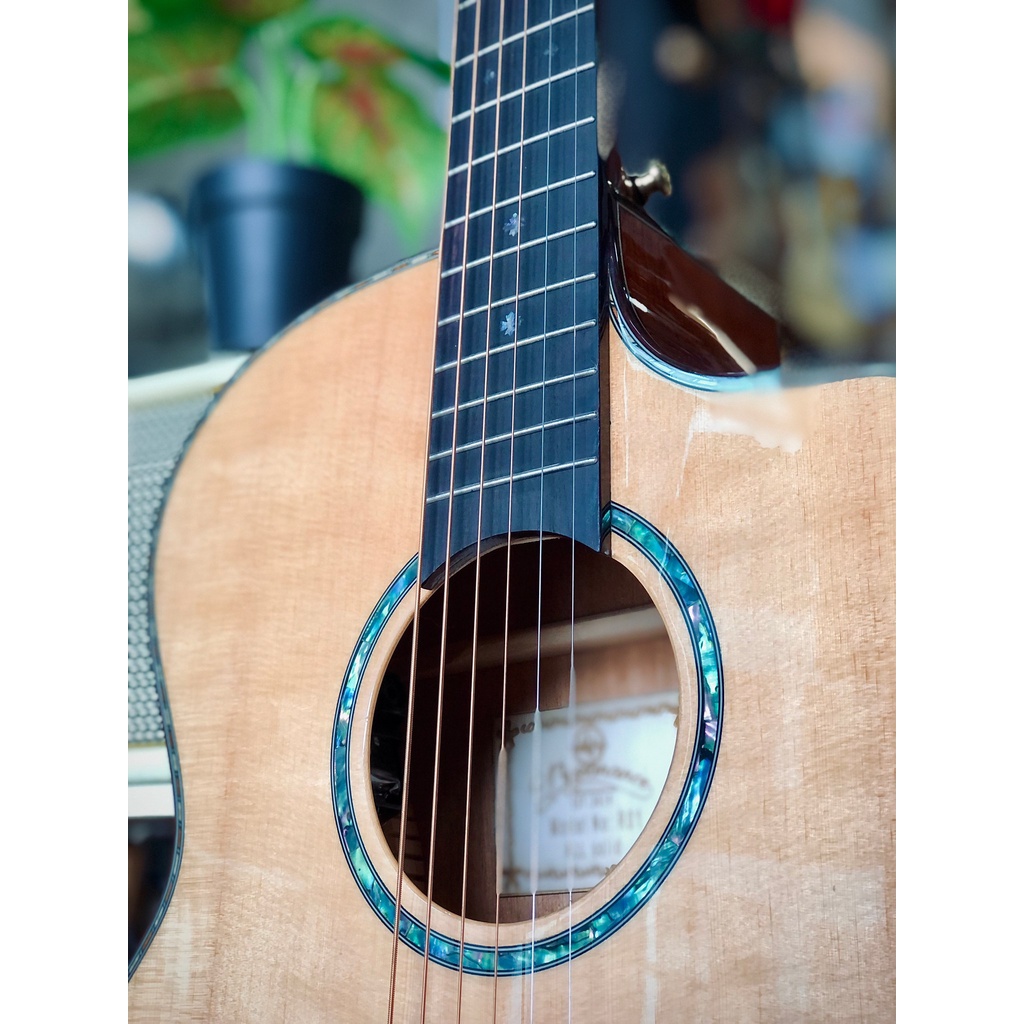 ไม้แท้ทั้งตัว! กีต้าร์โปร่งไฟฟ้า Resonance รุ่น R01 สีไม้