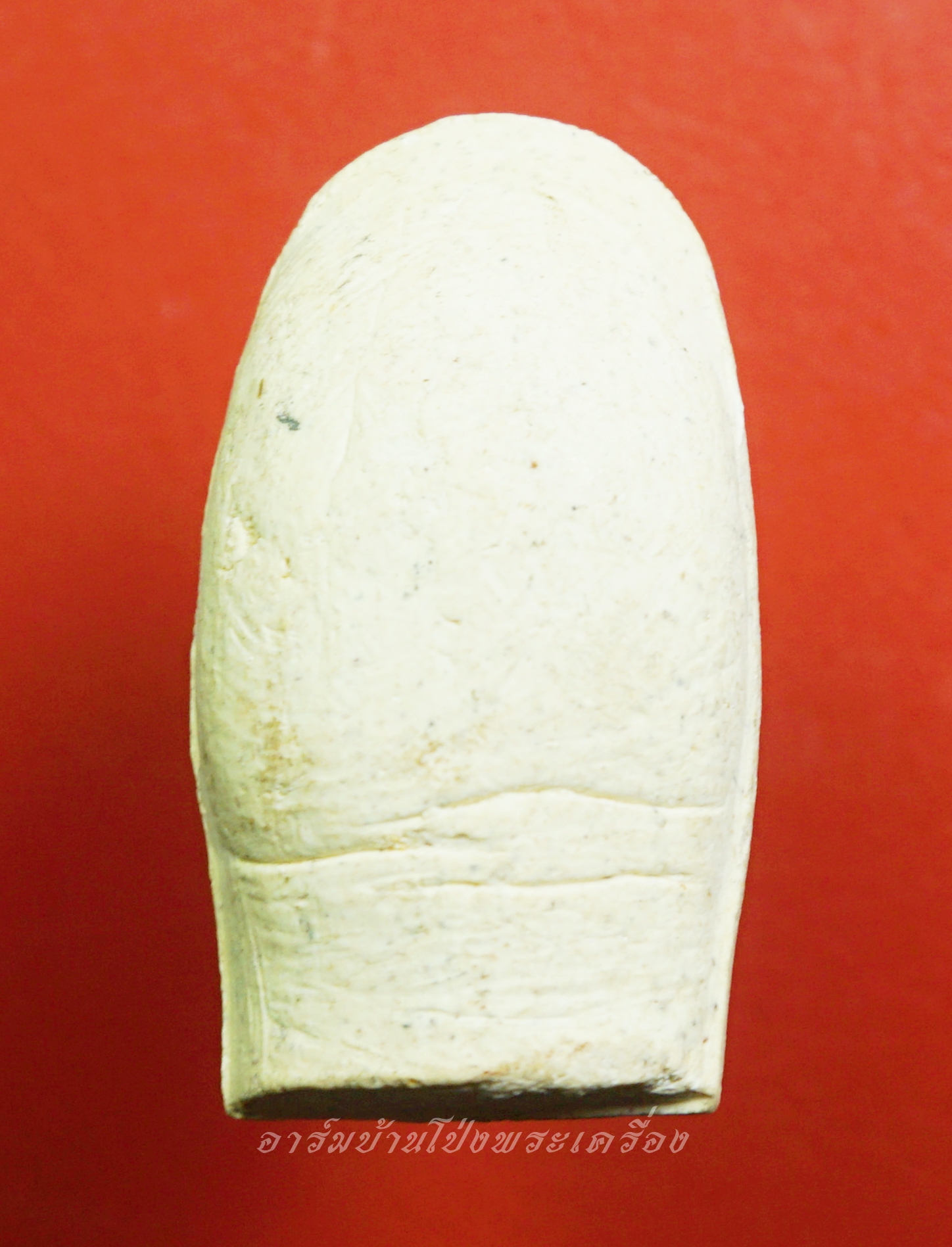 หลวงพ่อคูณ วัดบ้านไร่ นิ้วโป้งจำลอง ลงอักขระยันต์ ปี๒๕๓๖ เนื้อผง(องค์ที่4)