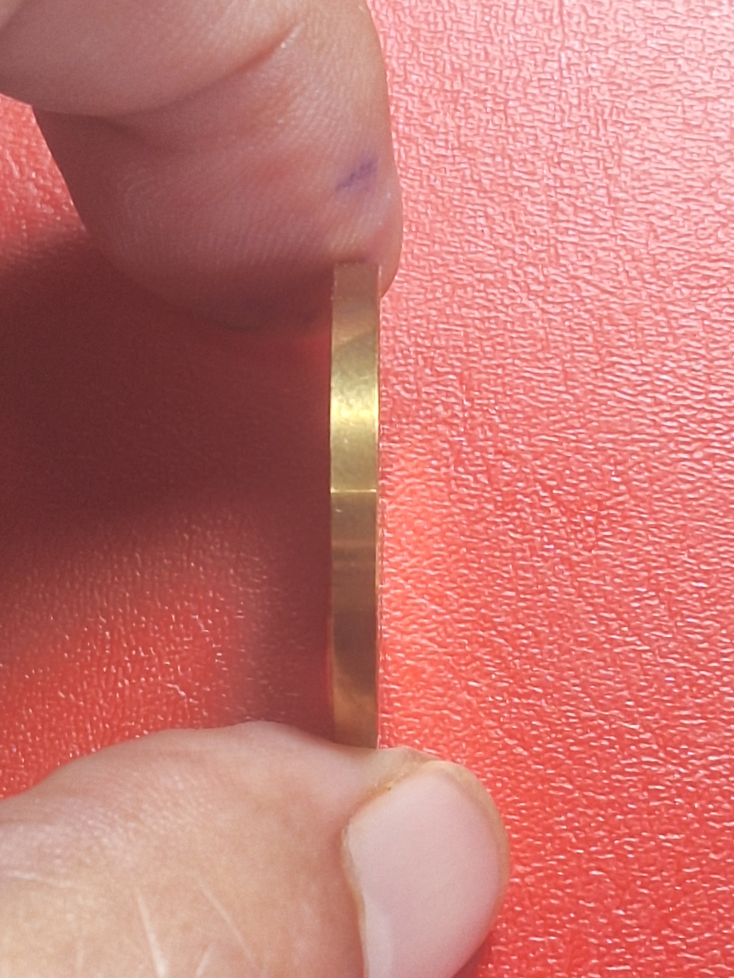 เหรียญในหลวง ผลิตที่ โมเน่ร์เดอปารีส รุ่นเฉลิมพระเกียรติ พร้อมตลับพลาสติกเดิม ปี2546(องค์ที่2)