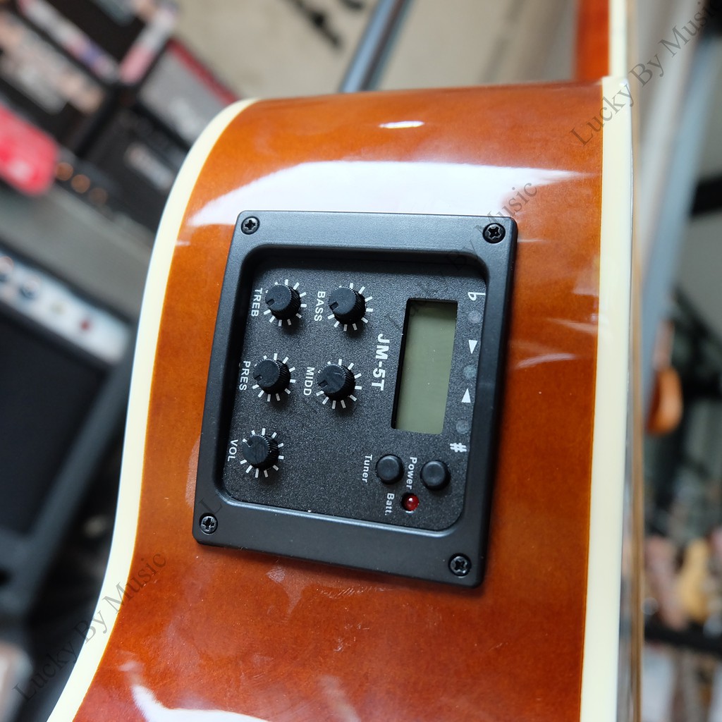 กีตาร์โปร่งไฟฟ้าVictoria กีต้าร์โปร่งไฟฟ้า+จูนเนอร์ในตัว