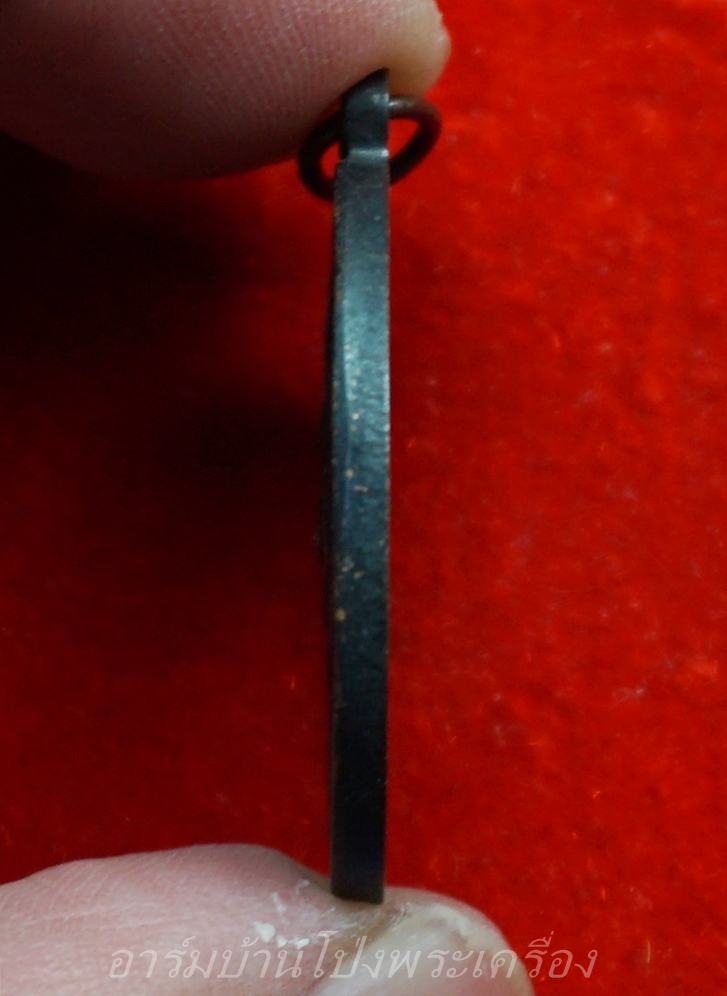 หลวงพ่อเชื้อ วัดใหญ่อ่างทอง ปี๓๓ เนื้อทองแดงรมดำ บล๊อกกษาปณ์(องค์ที่4)