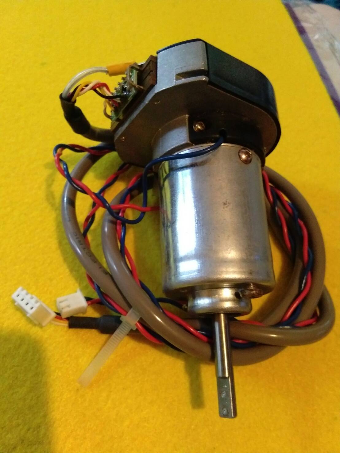 GT- 006 Motor Y ชุดมอเตอร์หมุนแกน ของแท้ เครื่อง Graphtec รุ่น CE3000-60 มือสอง สภาพดี