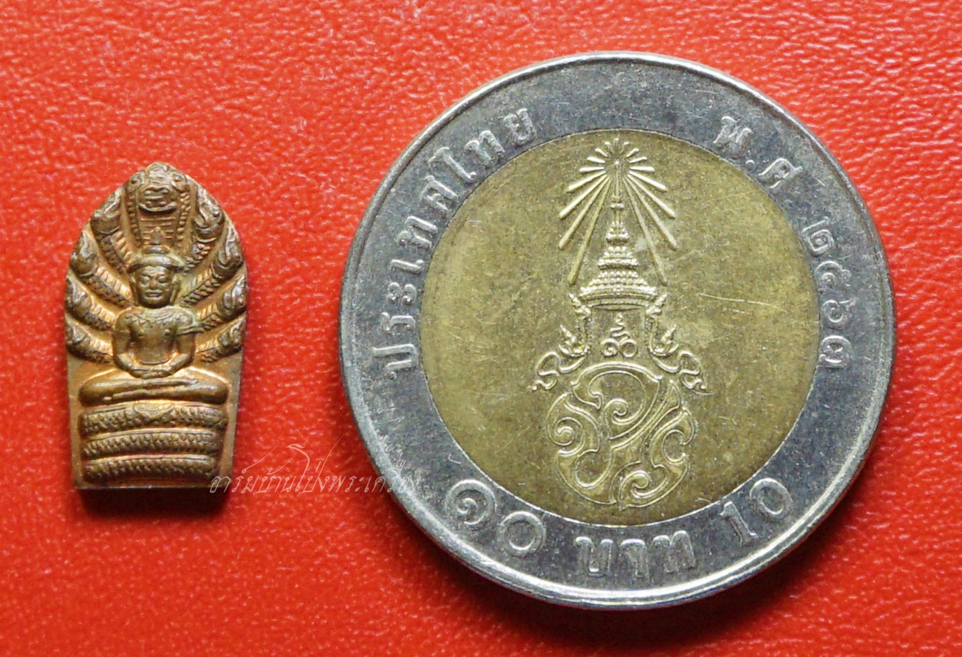 ปรกใบมะขาม วัดป่าไผ่ เนื้อทองแดงผิวไฟ(องค์ที่1)