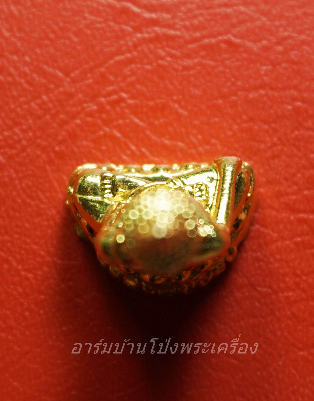 หลวงพ่อเหลือ วัดสร้อยทอง จ.นนทบุรี รูปหล่อ รุ่นสร้างศาลา เนื้อกะไหล่ทอง(องค์ที่1)