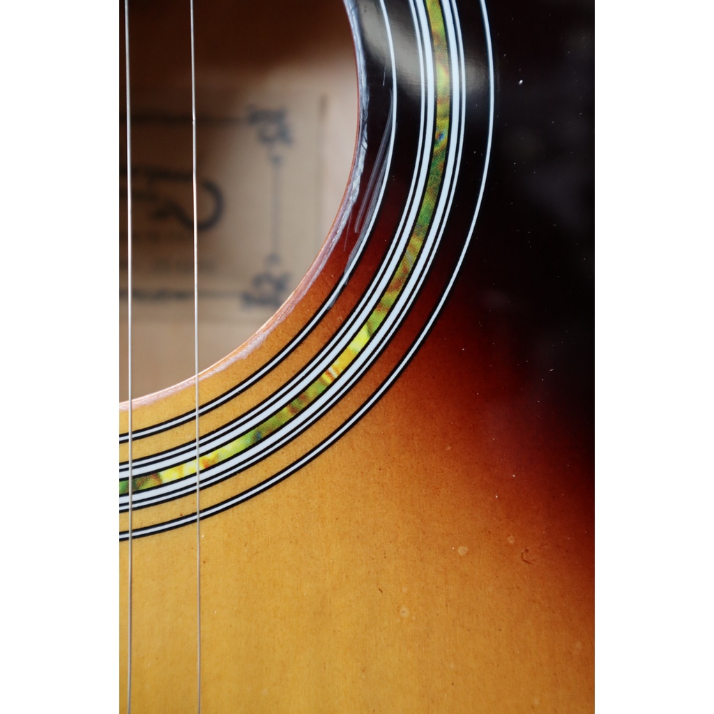 Overspeed รุ่น OS400C กีต้าร์โปร่ง ขนาด 40 นิ้ว มีสีไม้ สีซันเบิส