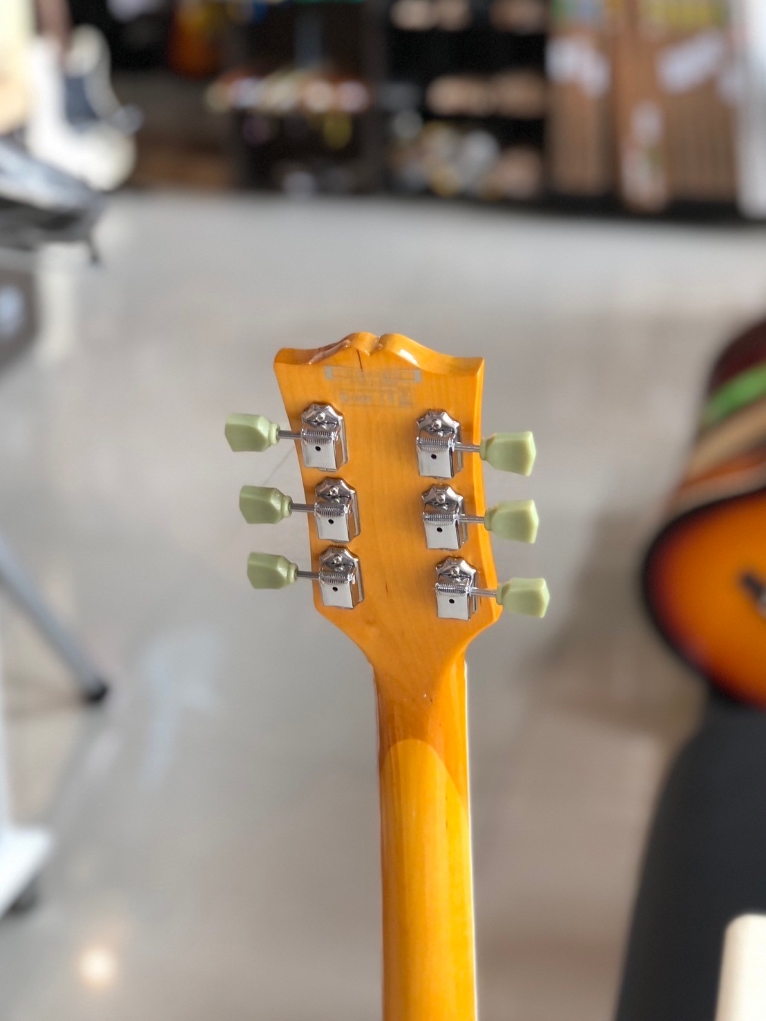 [ส่งด่วน🚚] กีต้าร์ไฟฟ้า Siam Music ทรง LP คลาสสิคดีไซน์ สีส้ม จำนวน 22 เฟรต ปิ๊กอัพ HH แถมฟรี ปิ๊ก3อัน/สายแจ็ค