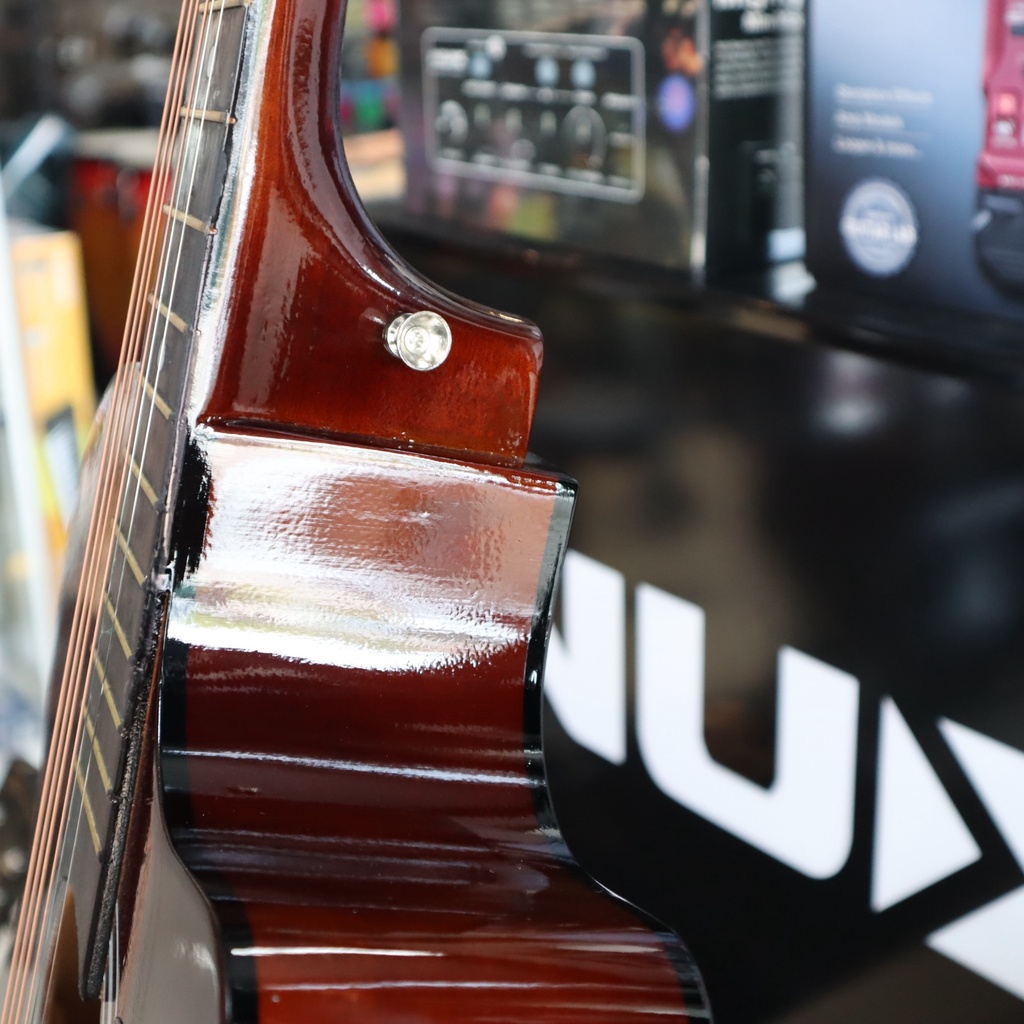 Martin lee กีต้าร์โปร่ง รุ่น ML-38C สีโอ็ค