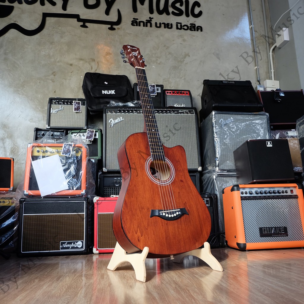 Passion รุ่น RETRO กีต้าร์โปร่ง ขนาด 38 นิ้ว สีน้ำตาล เสียงใส สามารถขันคอได้ค่ะ มีเก็บปลายทางค่ะ