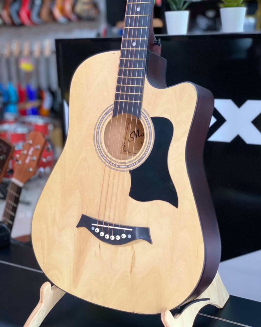 กีต้าร์โปร่ง Martin lee รุ่น MD-38C ลูกบิดดำเงาสวย สีไม้ ขันคอได้ + ปิ๊กการ์ดกันรอย ฟรี ปิ๊ก4อัน/ใบคอร์ด/ประแจ